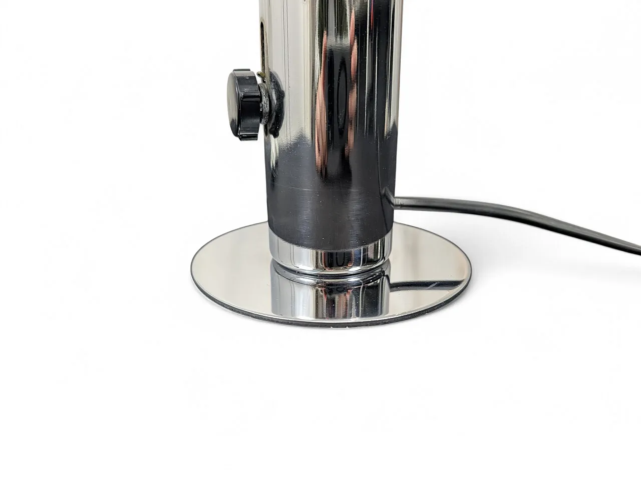 Style steel table lamp, 1970s 3