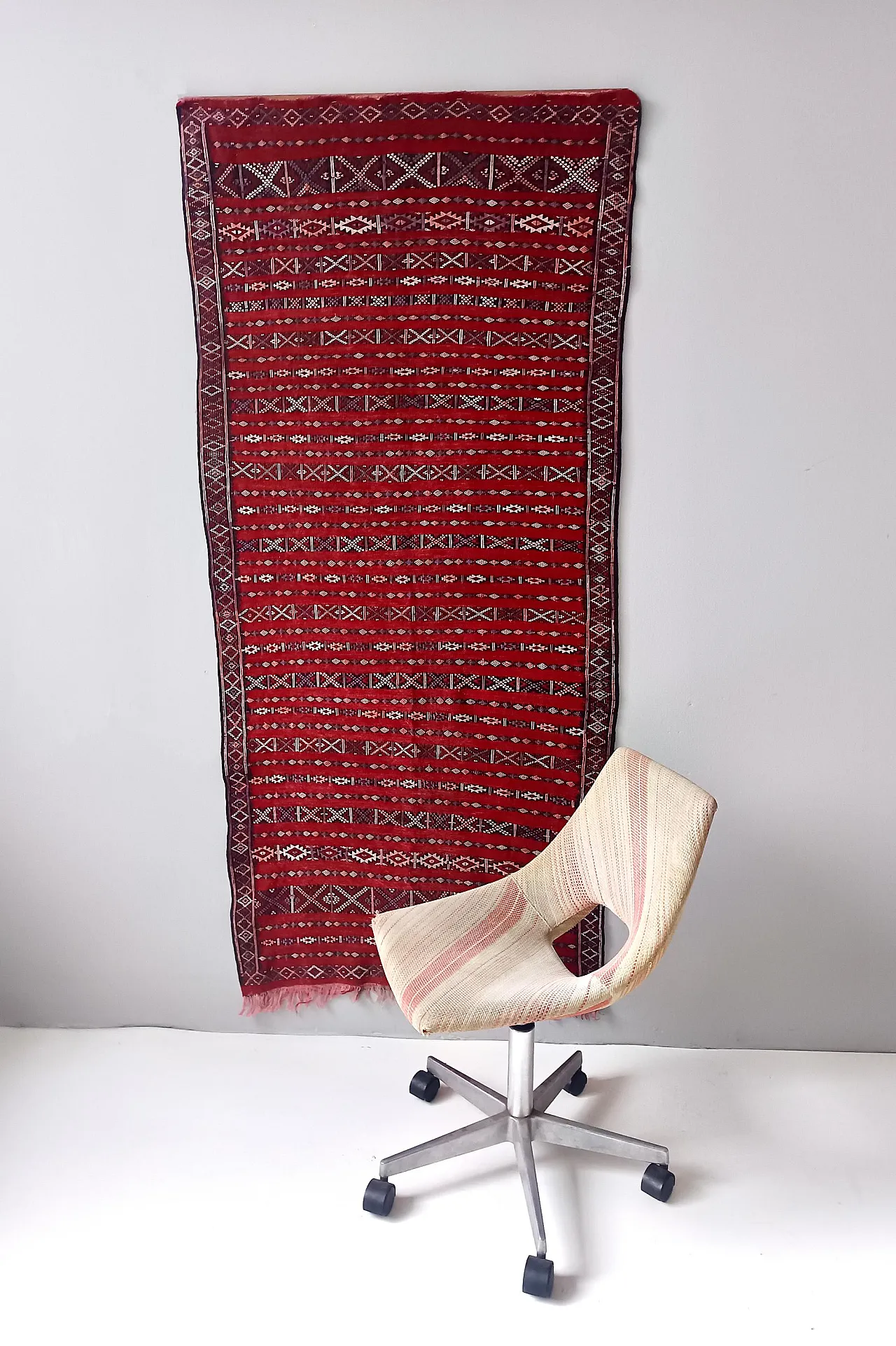 Rectangular Red Moroccan Wool Rug, 70s 3