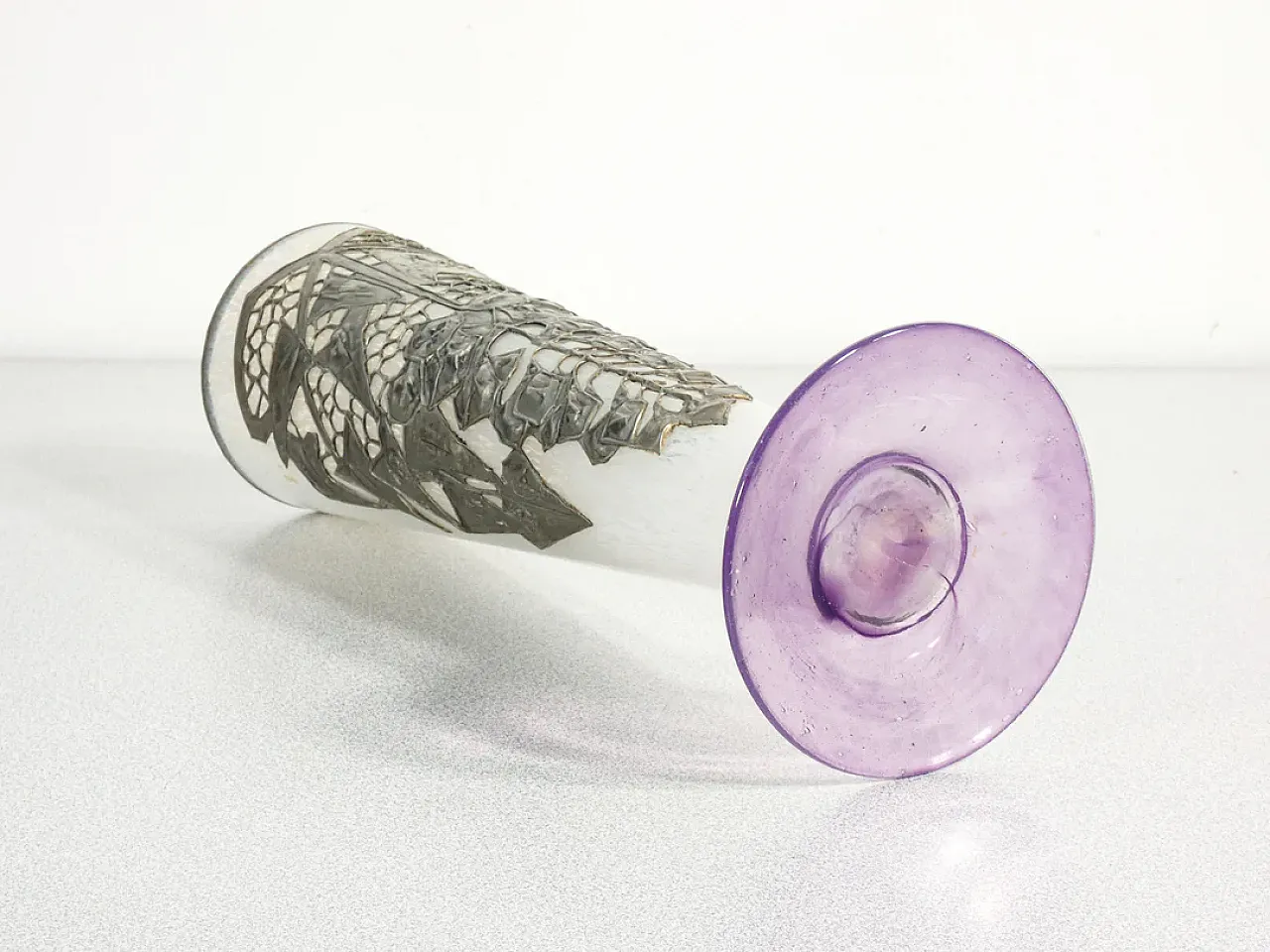 Coppa in vetro soffiato e metallo, anni '10 8