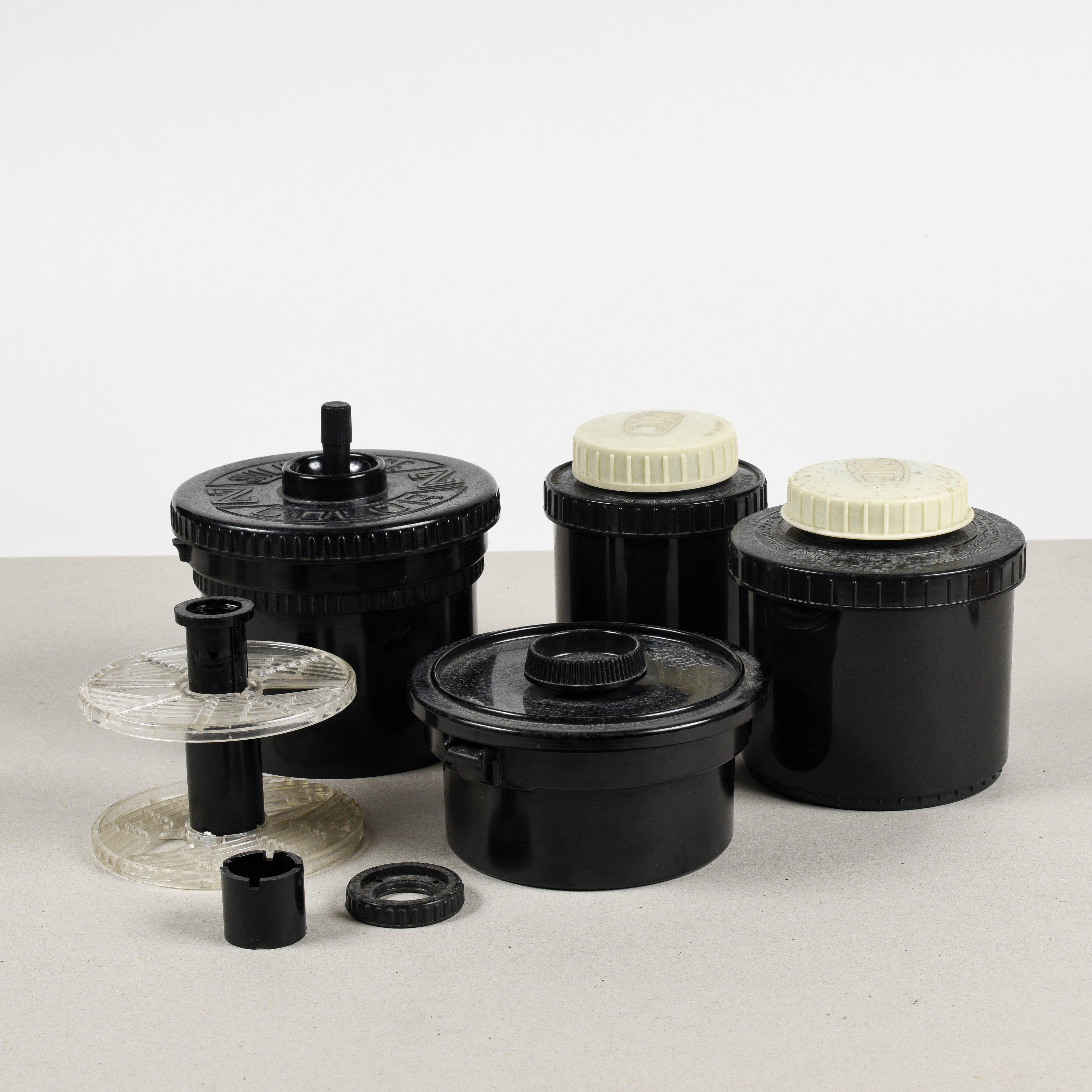 Kit Camera Oscura ETone 120/135 – Sviluppo Pellicola In Bianco E Nero Con Vaschette E Accessori