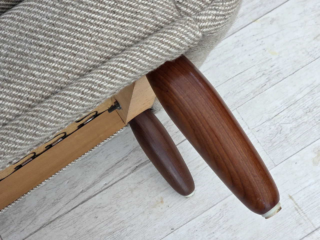 Poltrona danese di Kurt Østervig per Rolschau Møbler, anni '60 20