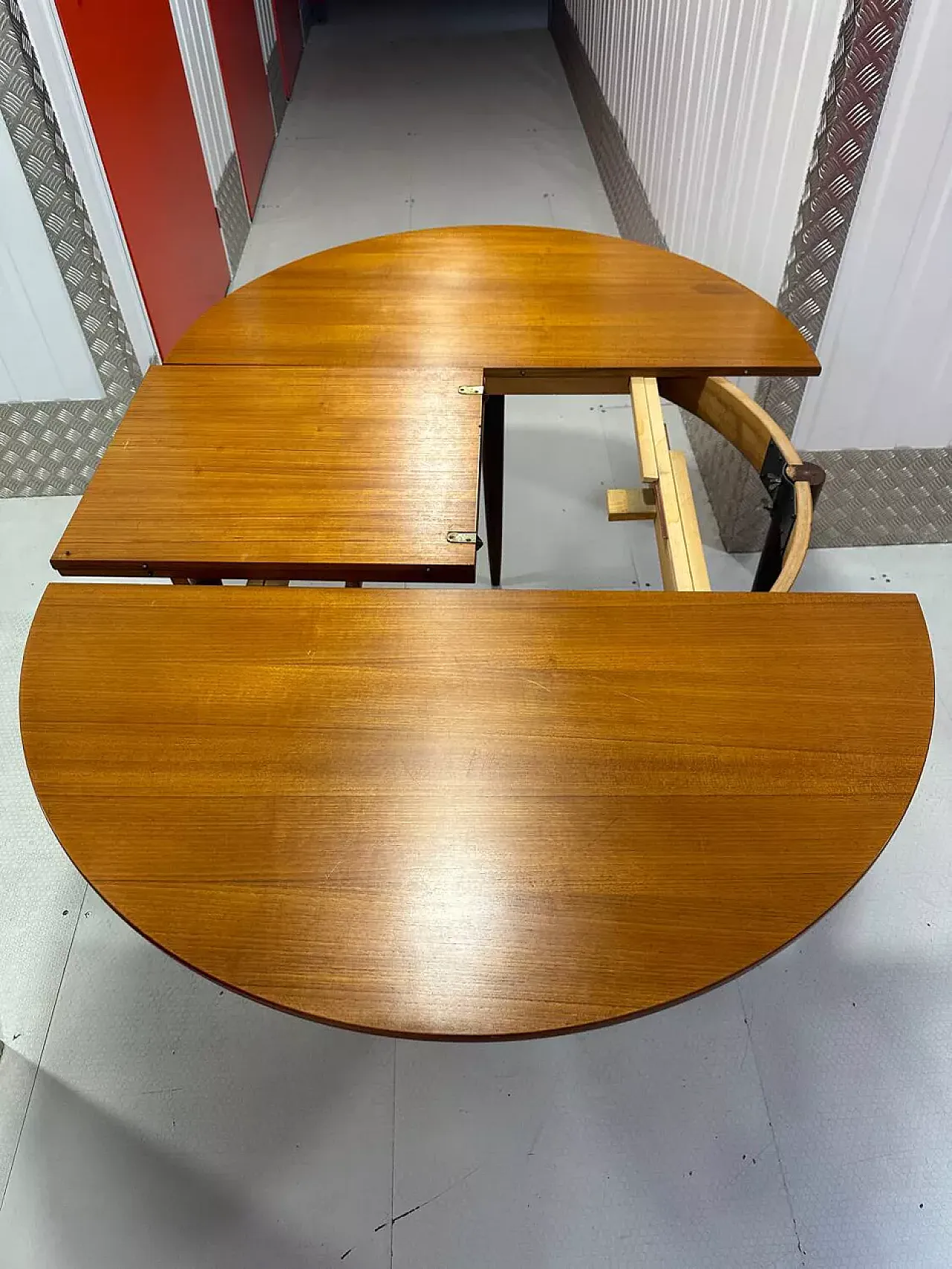 Scandinavian round wooden table, mid-20th century 13