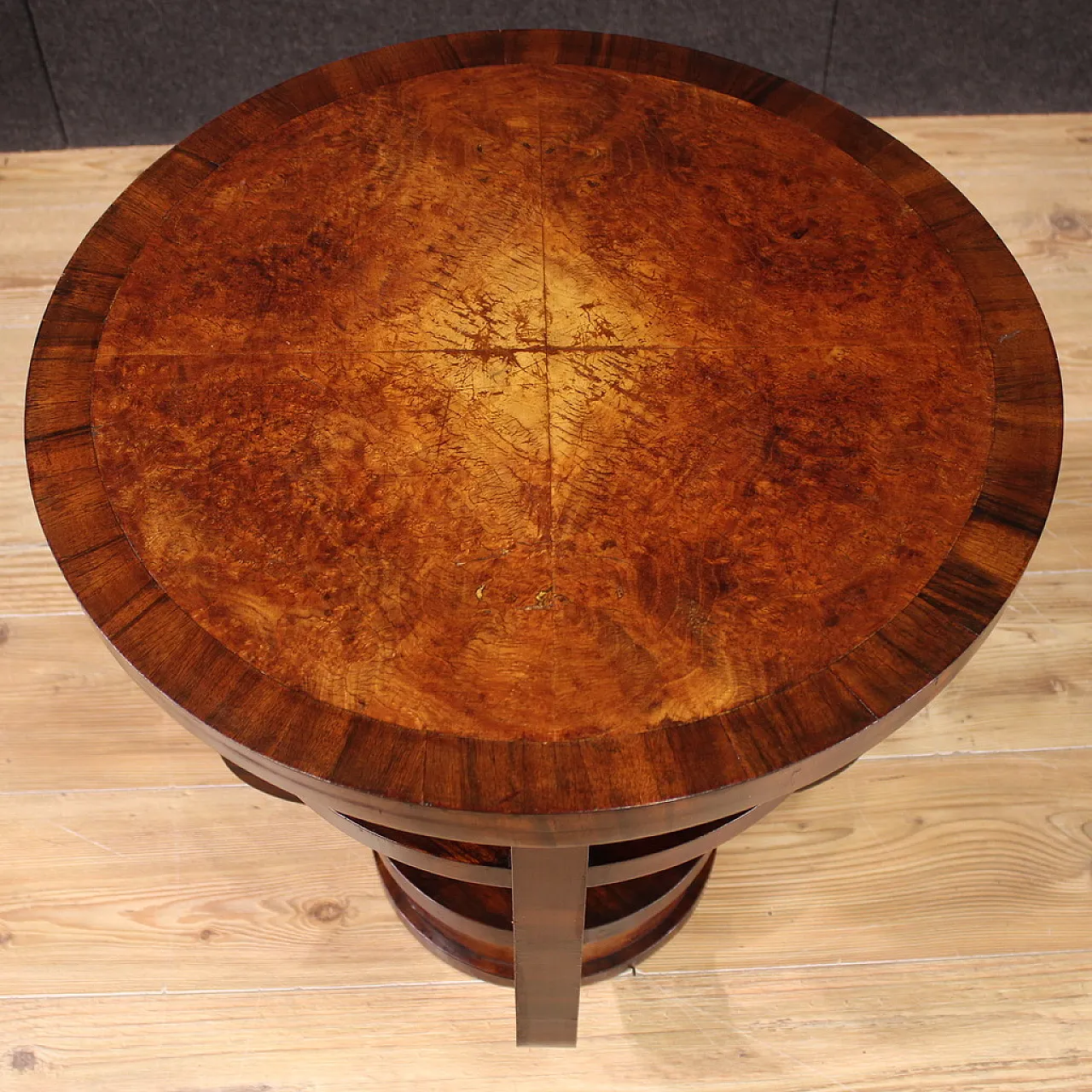 Table art of two shelves art déco, first half of the 1900s 3