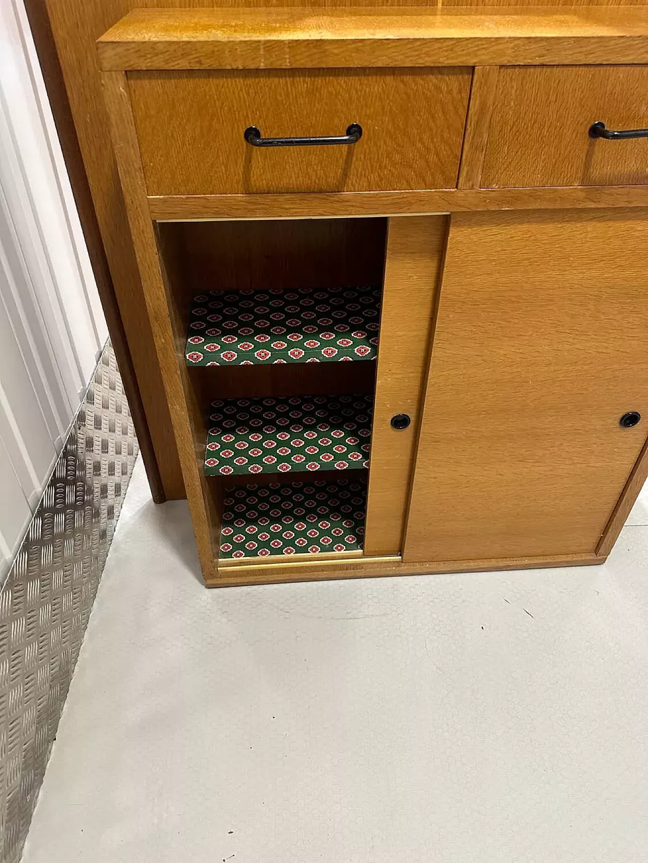 Ingresso guardaroba scandinavo in legno, '900 4