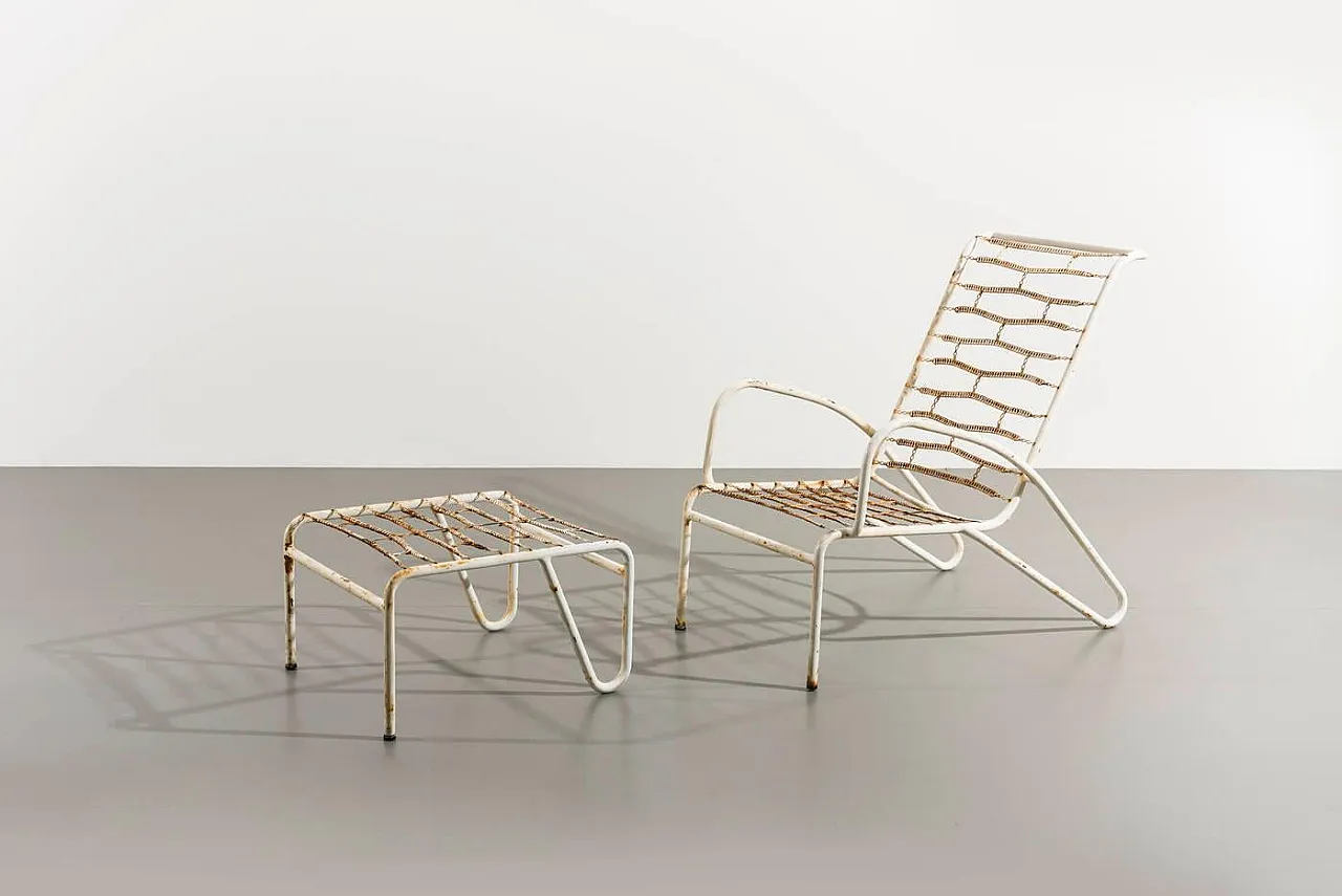 Deck chair with metal footstool, 1950s 2