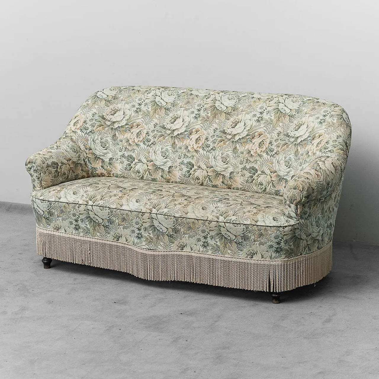 2 seats in fabric with floral imagination, 50s 1