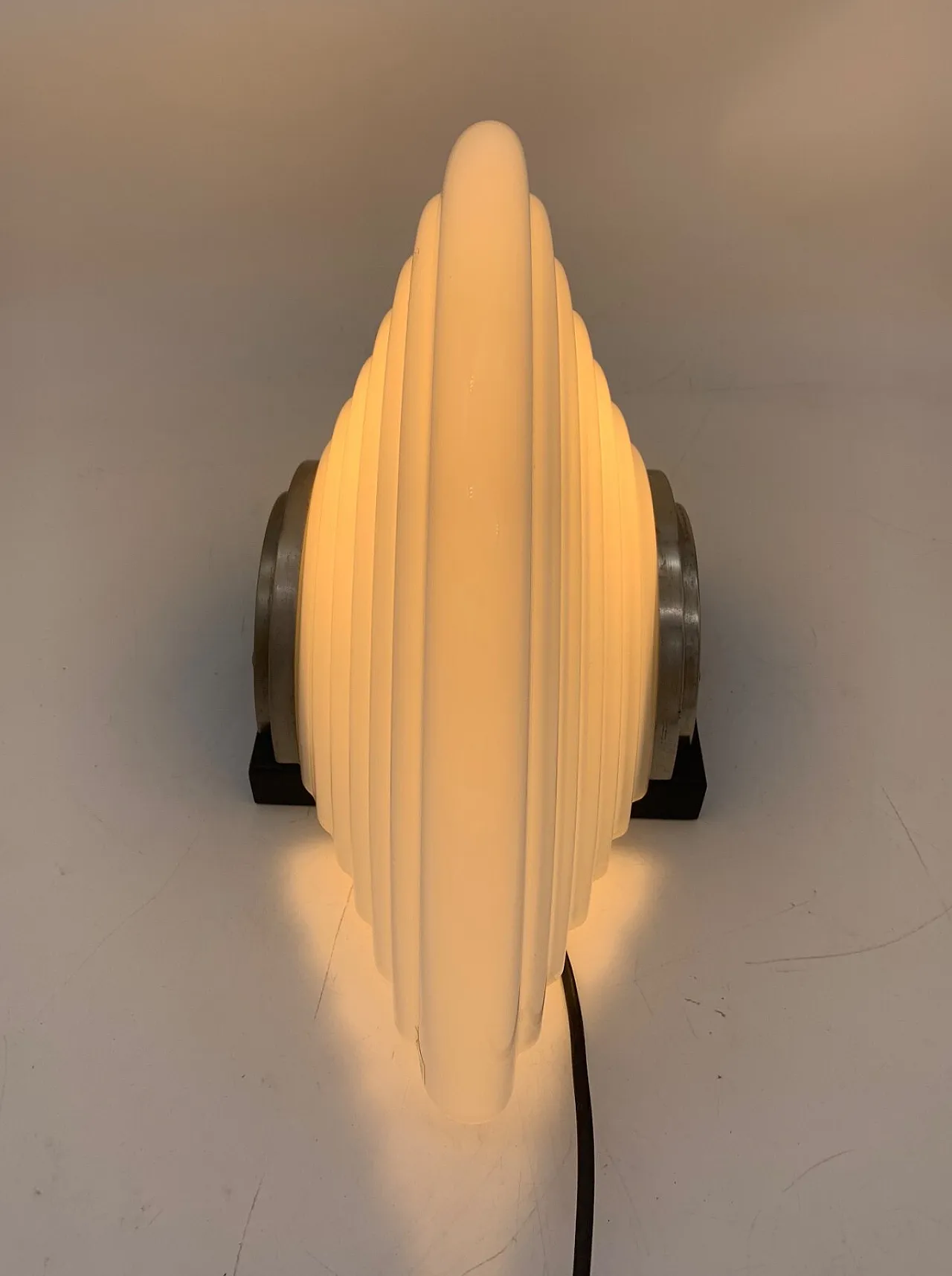 Lampada da tavolo in metallo e vetro di Murano, anni '70 5