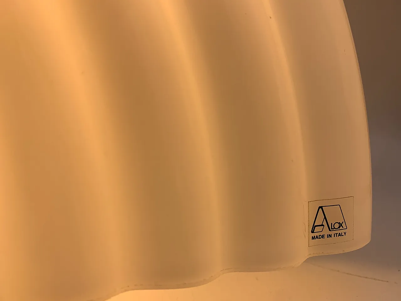 Lampada da tavolo in metallo e vetro di Murano, anni '70 8