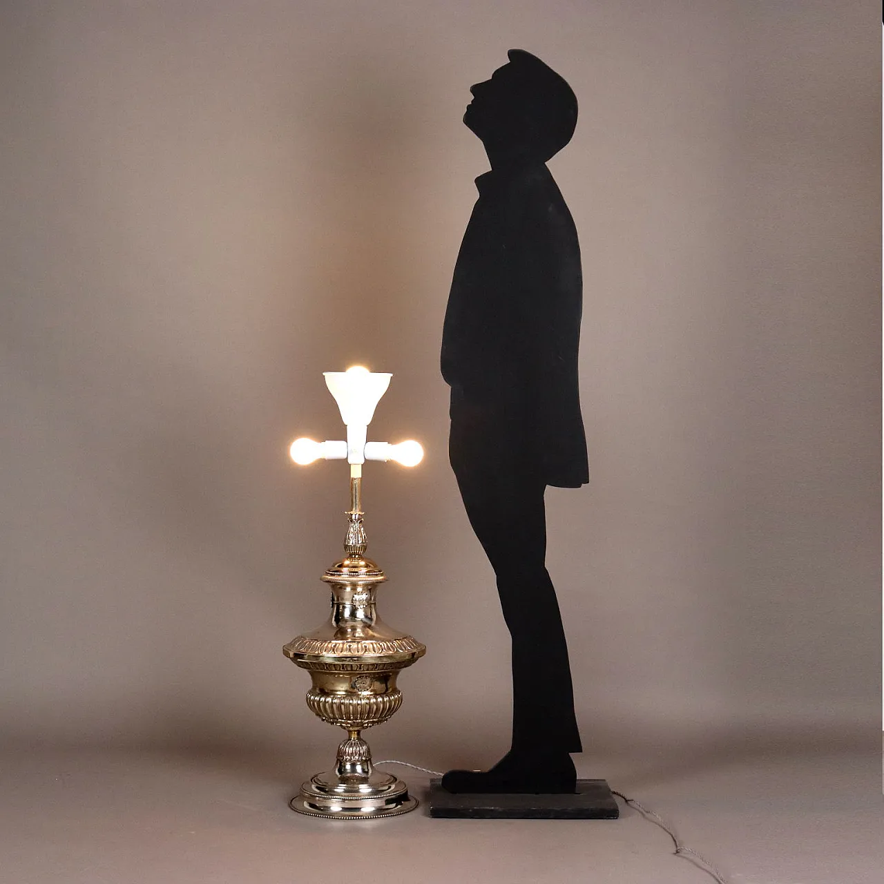 Lampada da terra in lamierino, '900 2