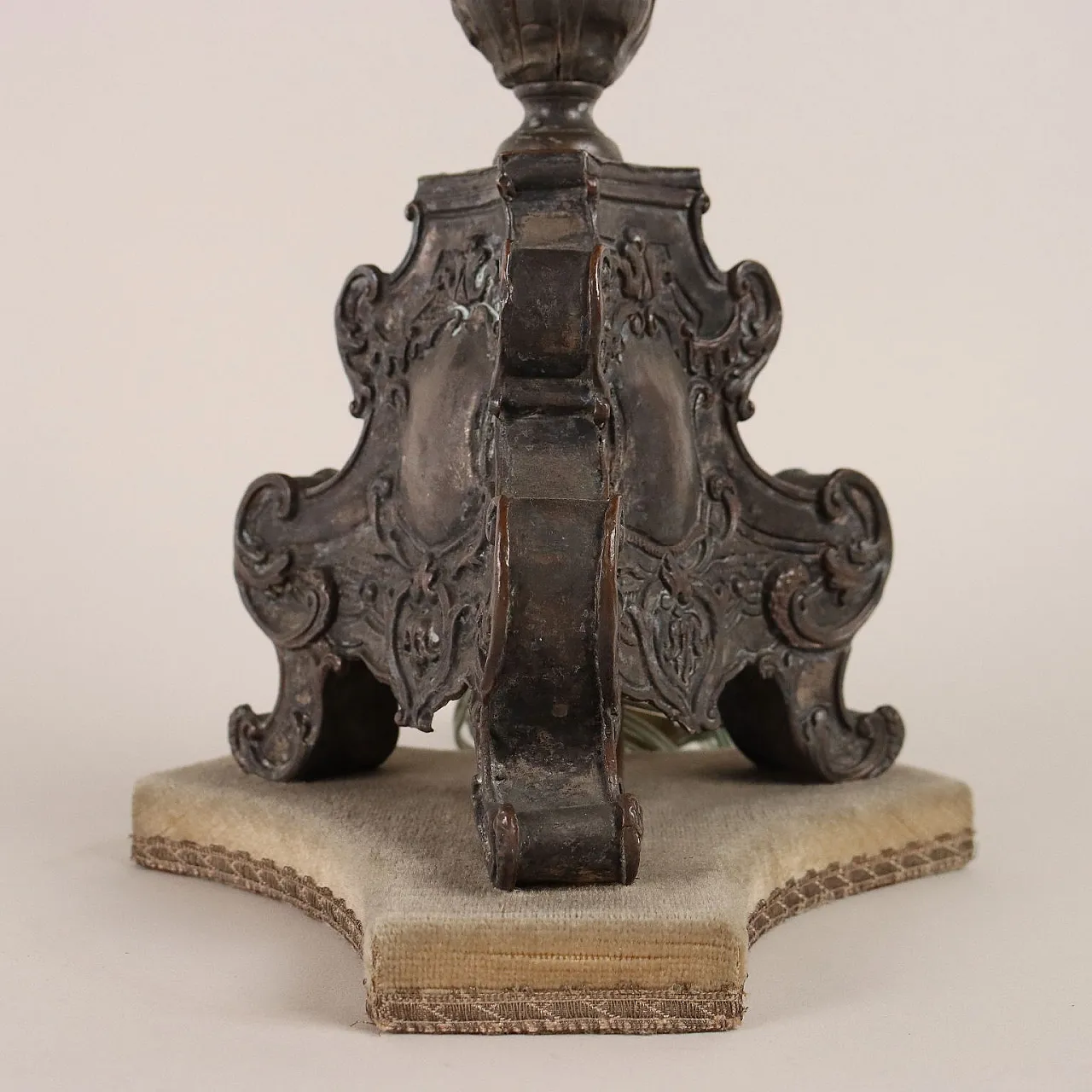 Torciere in lamierino sbalzato, '700 7