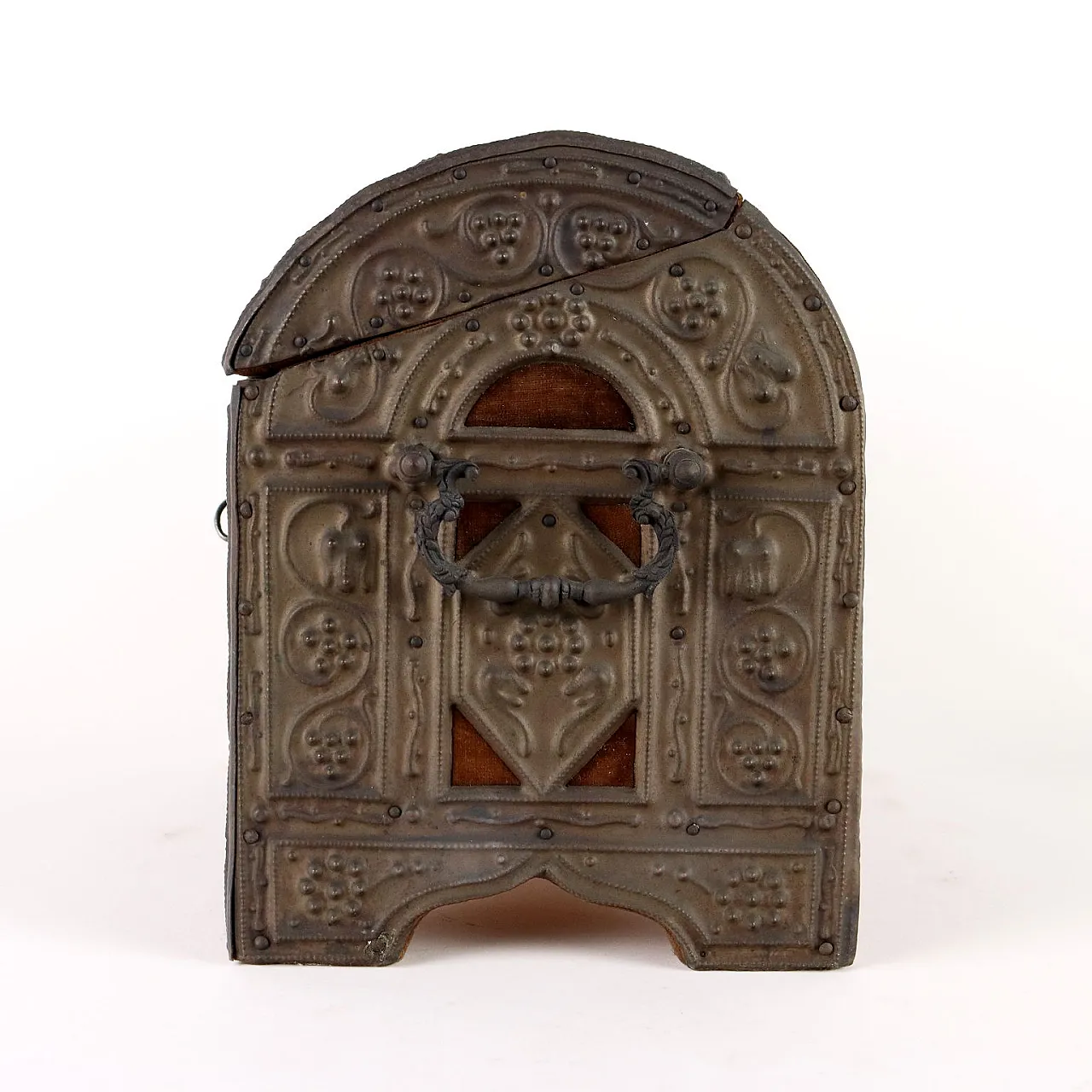 Scrigno in legno e lamierino sbalzato, '800 9