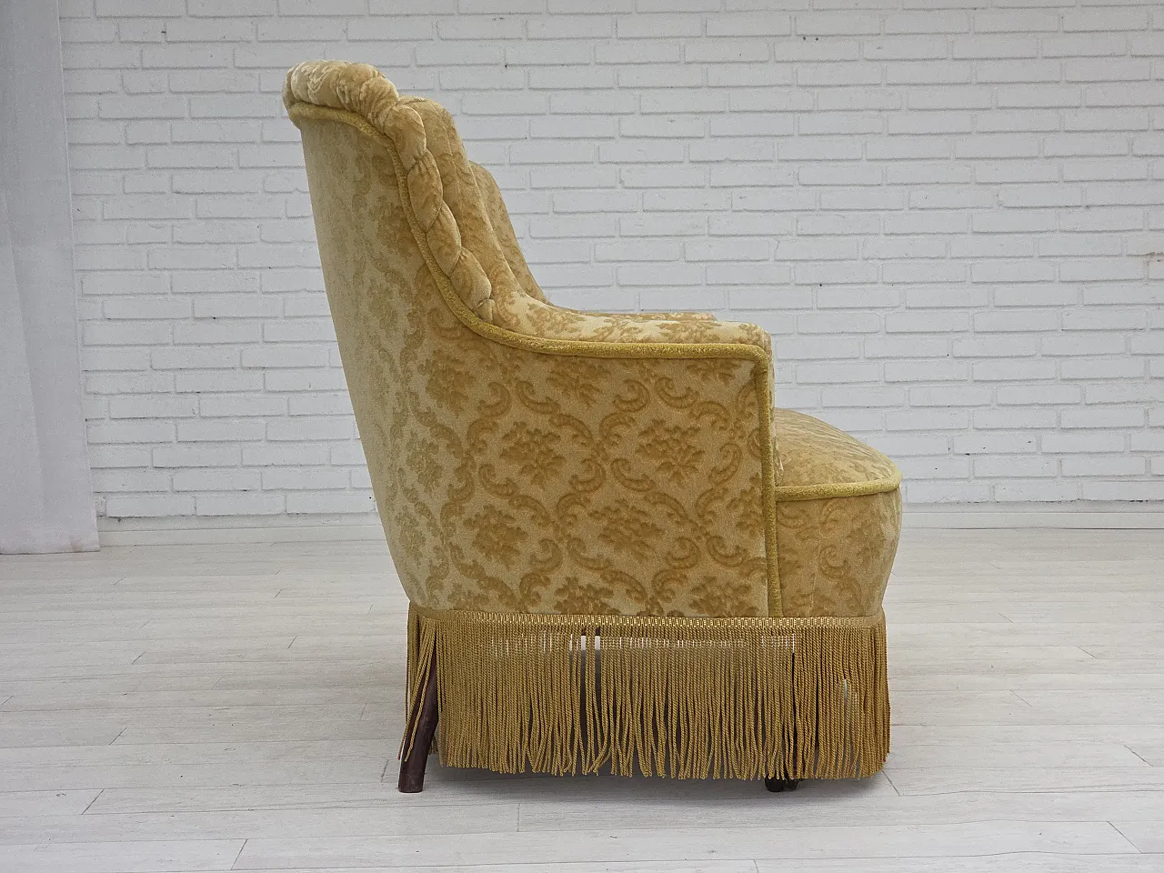 Danish 2-seater sofa, green damask velvet with fringe, 1950s 11