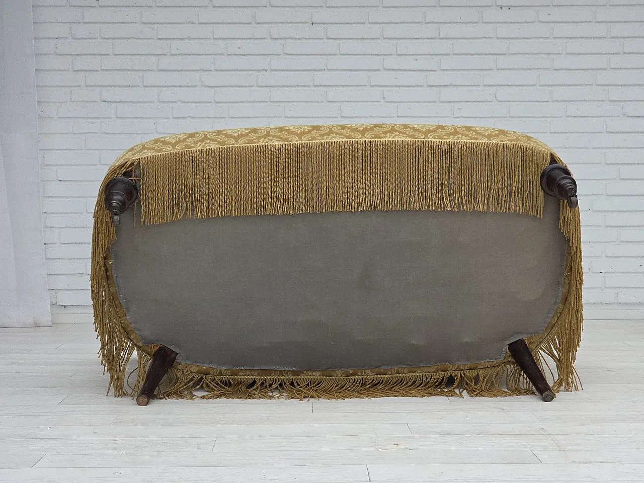 Danish 2-seater sofa, green damask velvet with fringe, 1950s 19