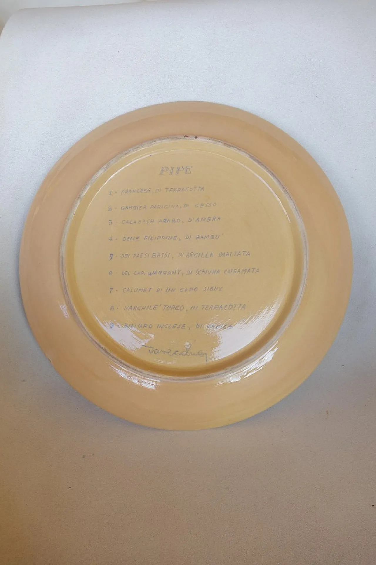 Coppia di piatti Shells and Pipes in ceramica dipinti a mano, anni '50 8