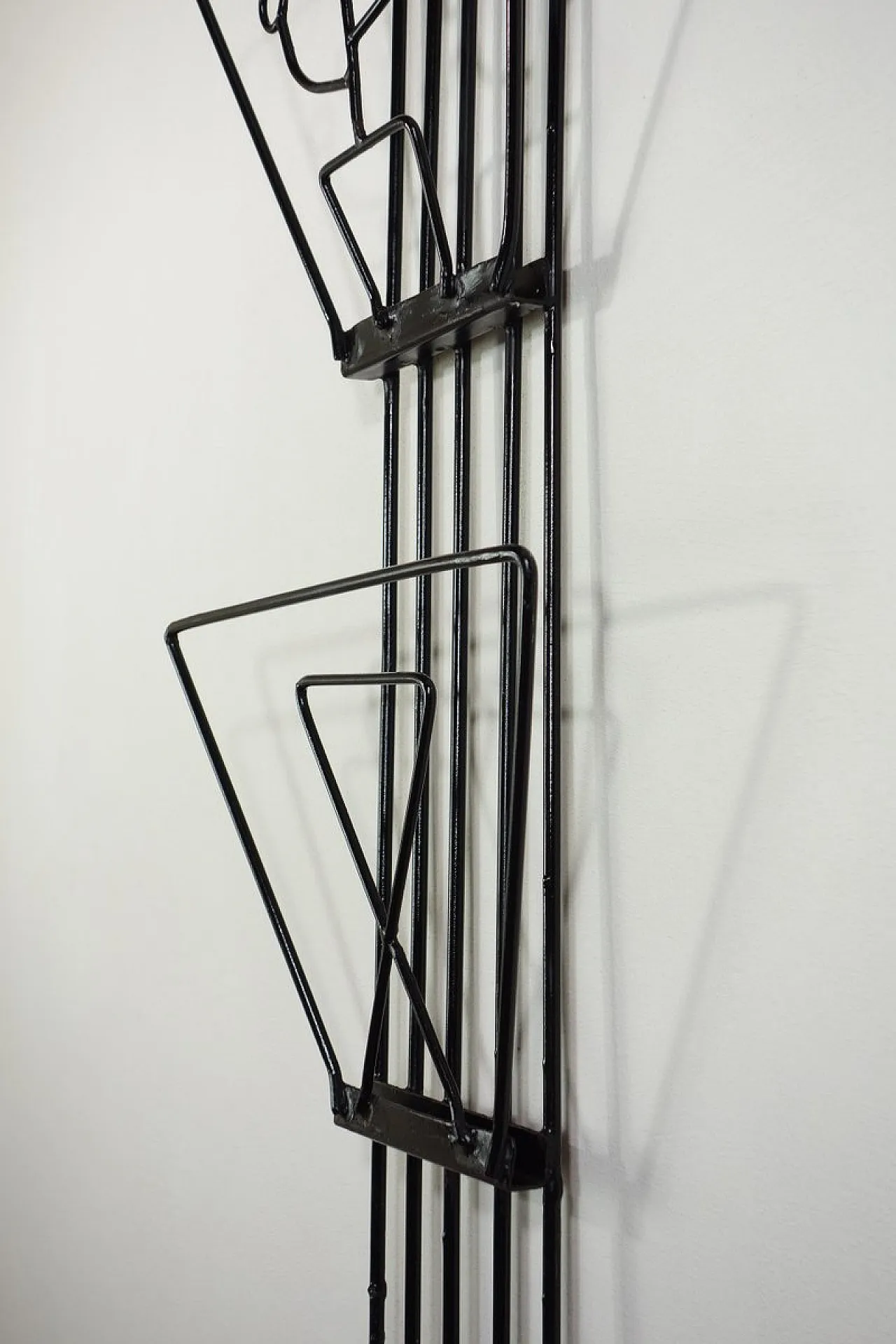 Black Iron wall magazine rack Mid-Century Modern, 1950s 7