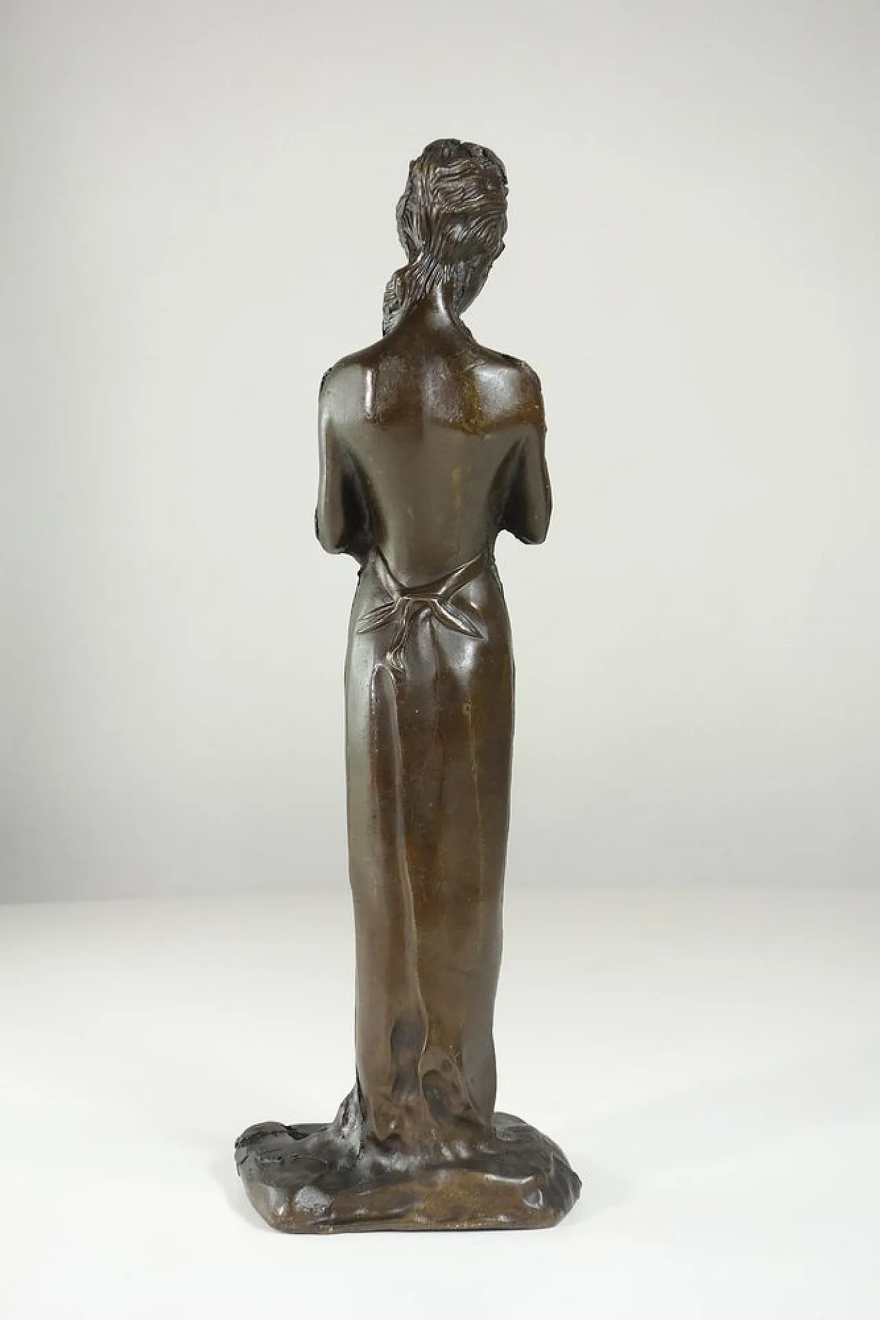 Scultura in bronzo di Donna, inizio 900 4
