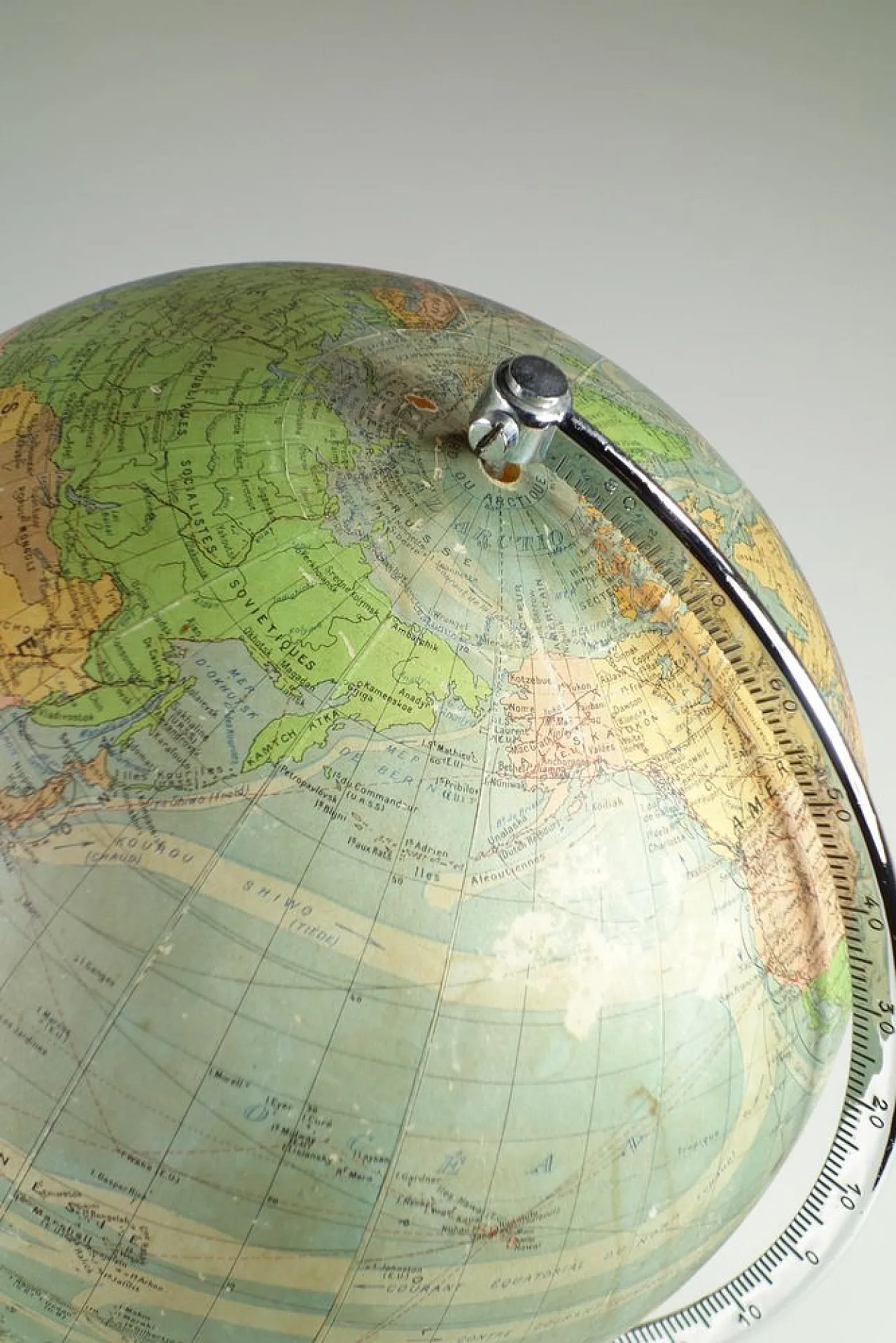 French Light Globe by Perrina in multicolored glass, 1950 8