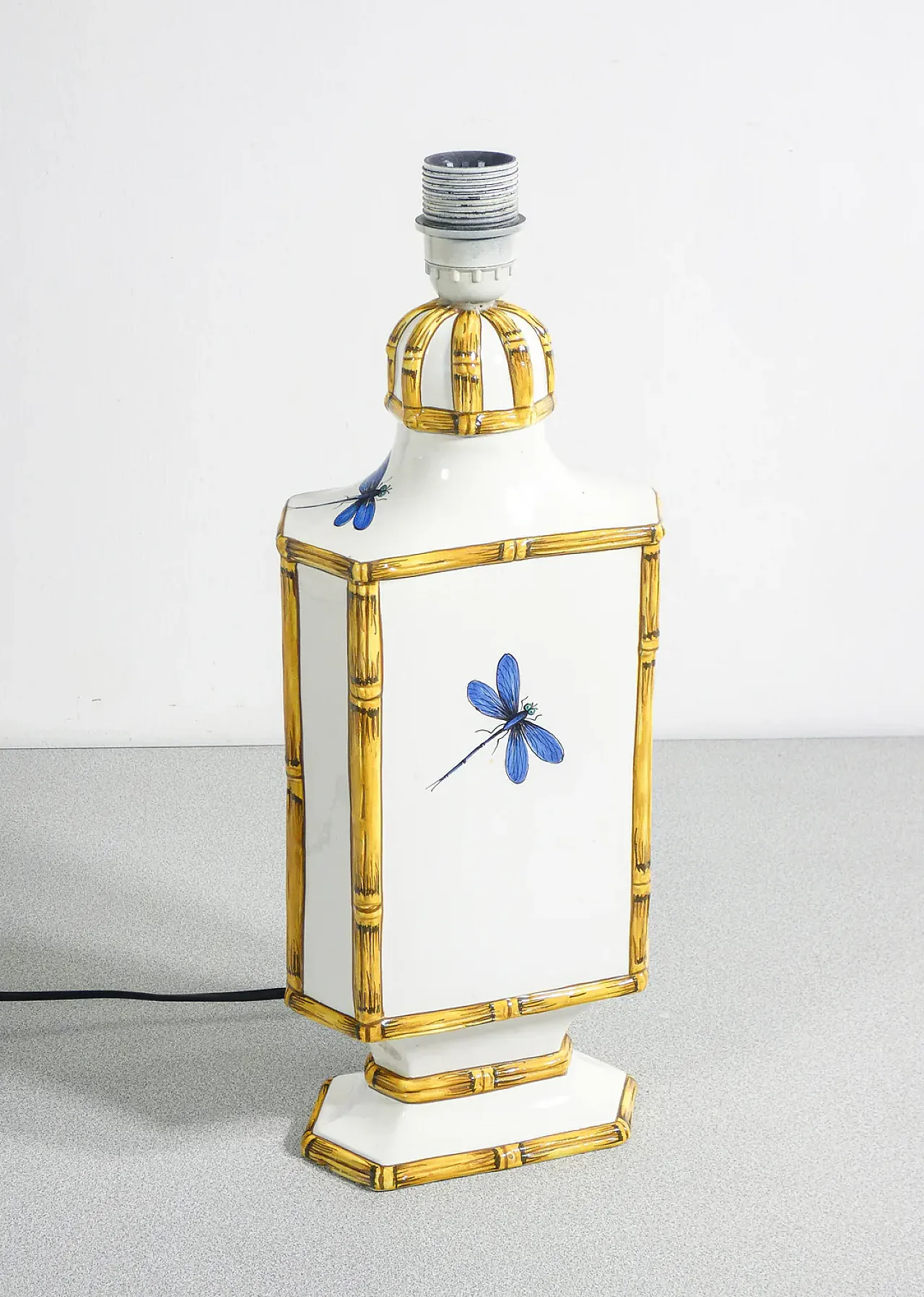 Lampada abat jour in ceramica e tessuto di Costa, fine '900 6