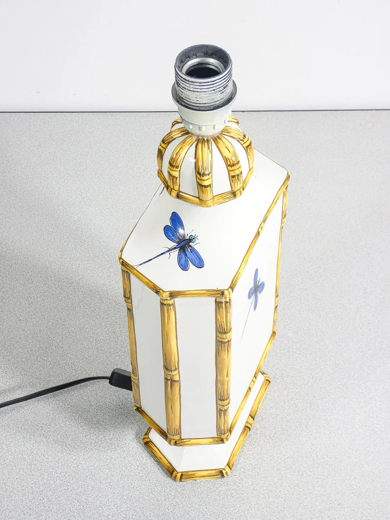 Lampada abat jour in ceramica e tessuto di Costa, fine '900 8