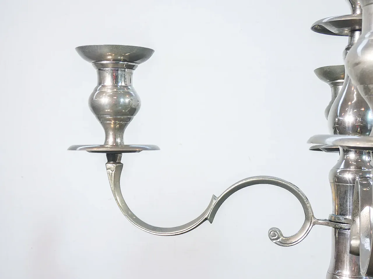 Candelabro da pavimento in metallo cromato, '900 5