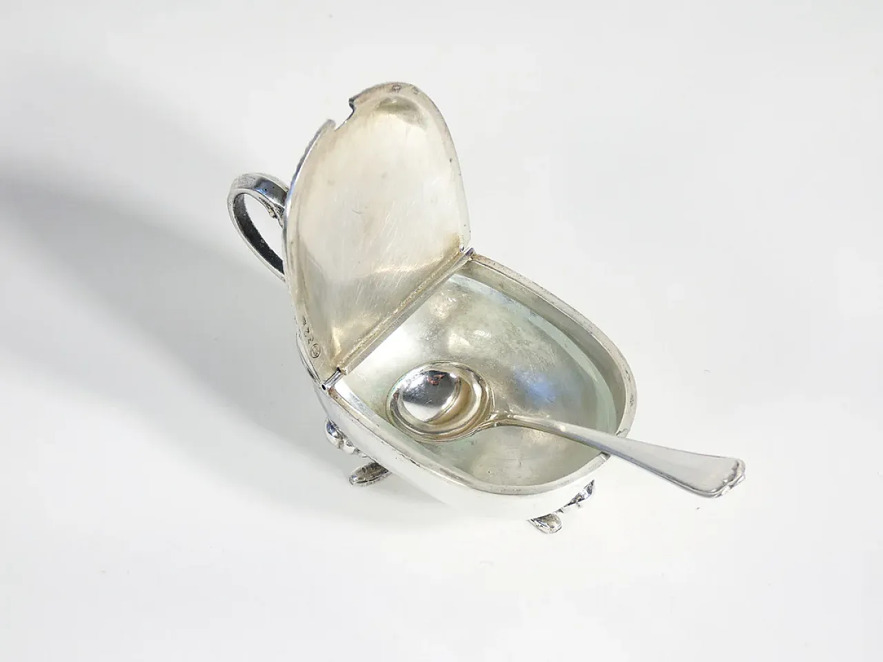 Saliera e pepiera da tavola in argento, metà '900 9