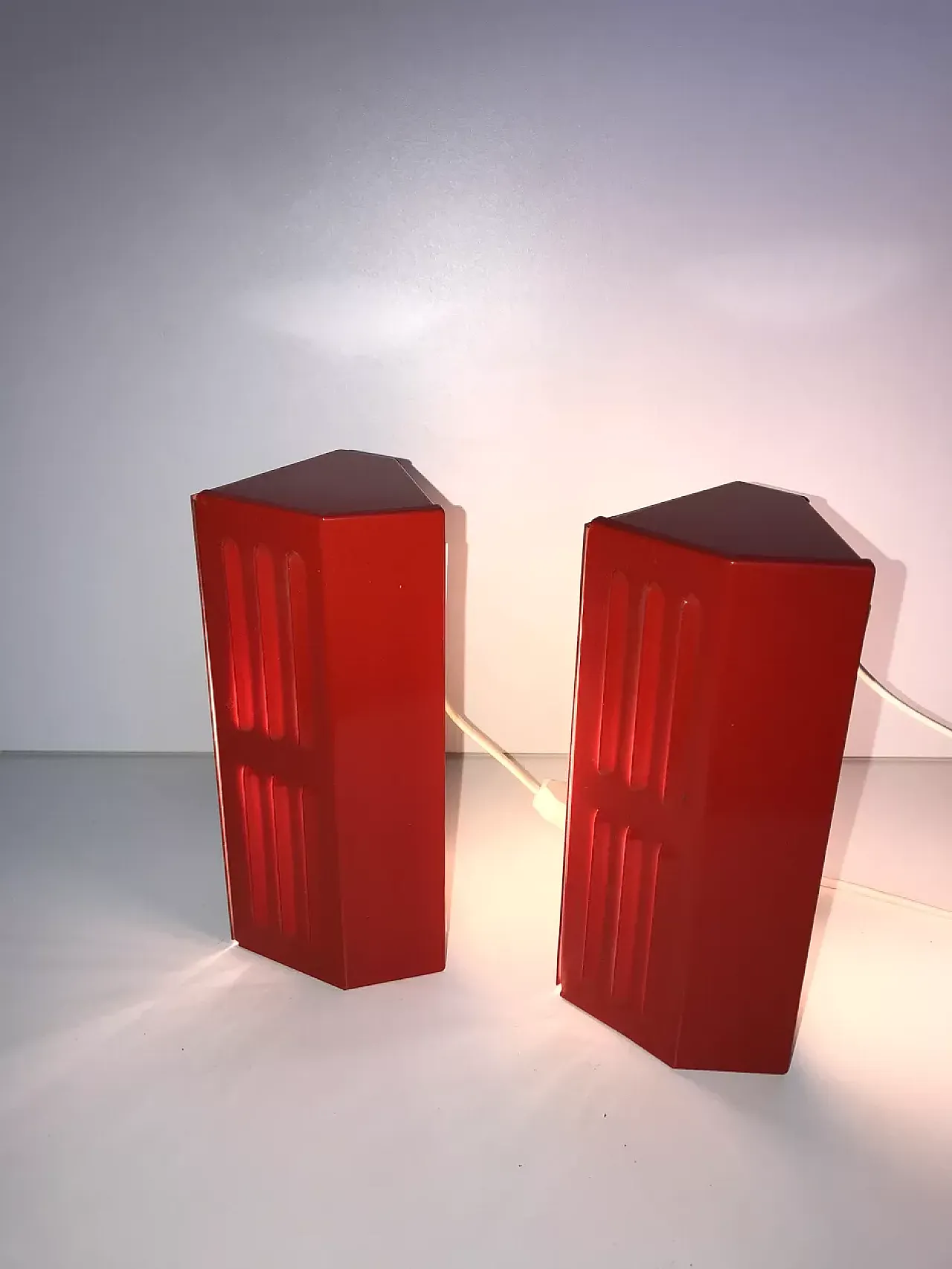 Coppia di applique in metallo di Ikea, '900 10