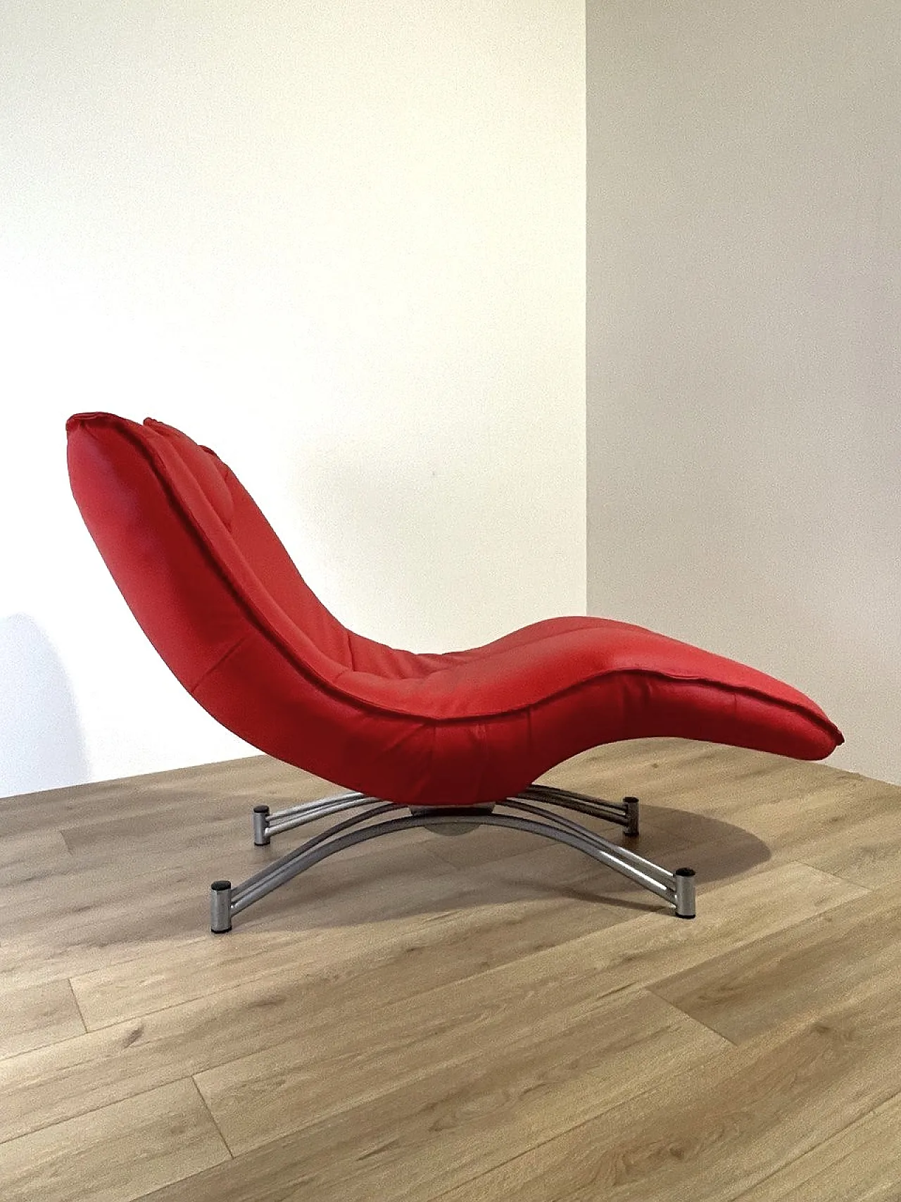 Jane Worthington, Chaise Longue DS151 for de headquarters' 90s 4
