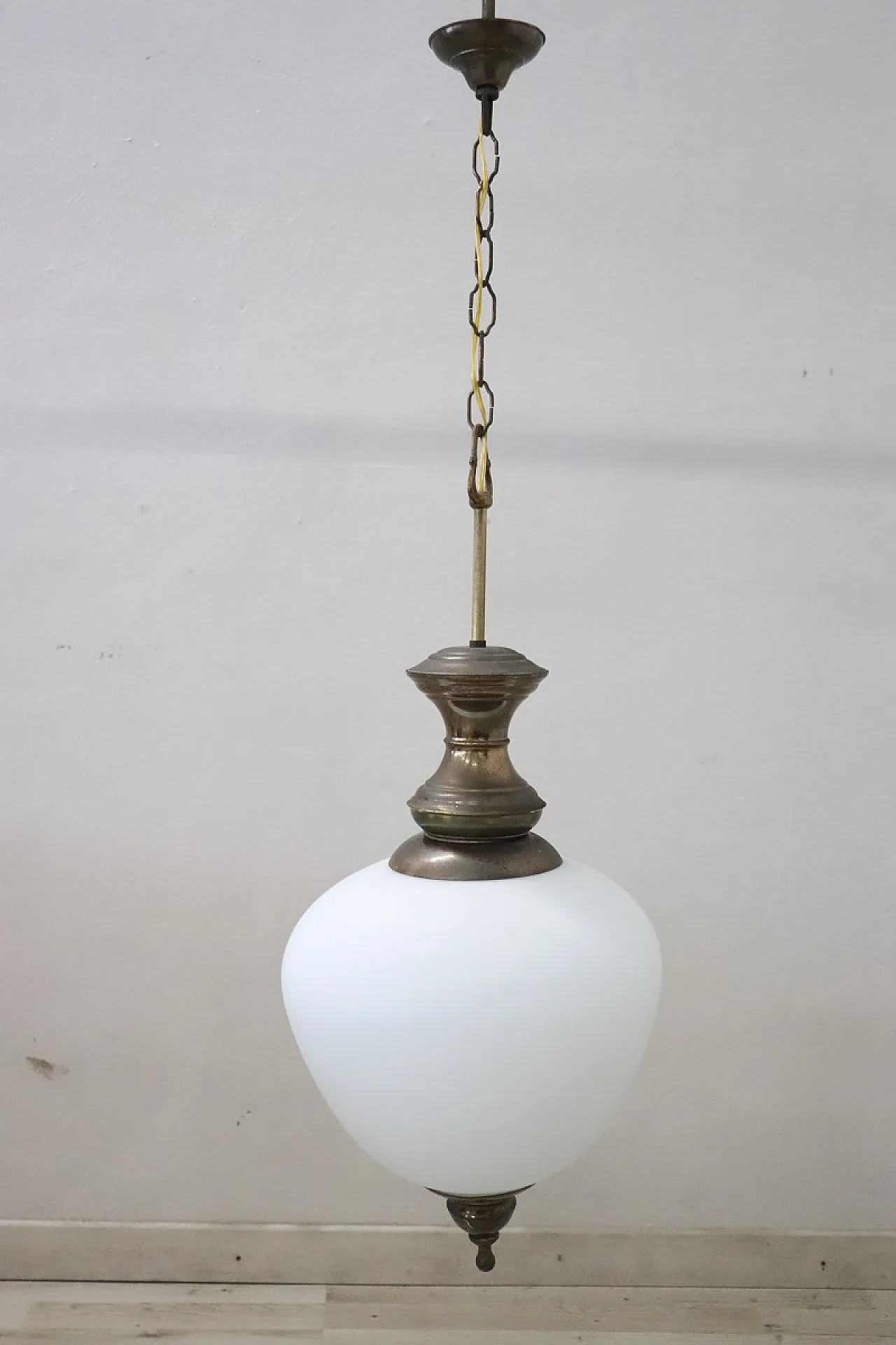 Lampada a sospensione nello stile di Caccia Dominioni, anni '60 3