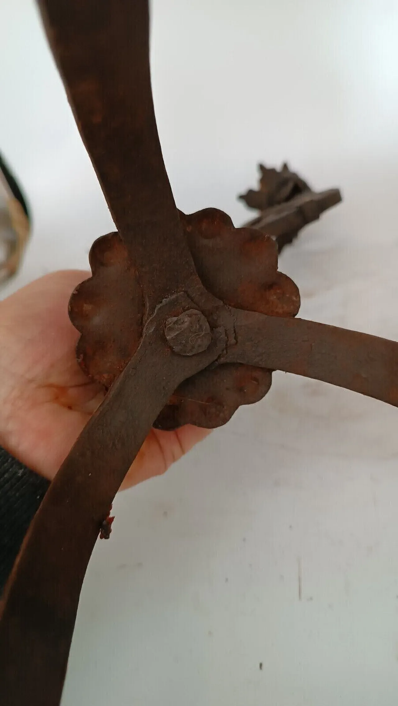 Candeliere in ferro battuto, '700 2