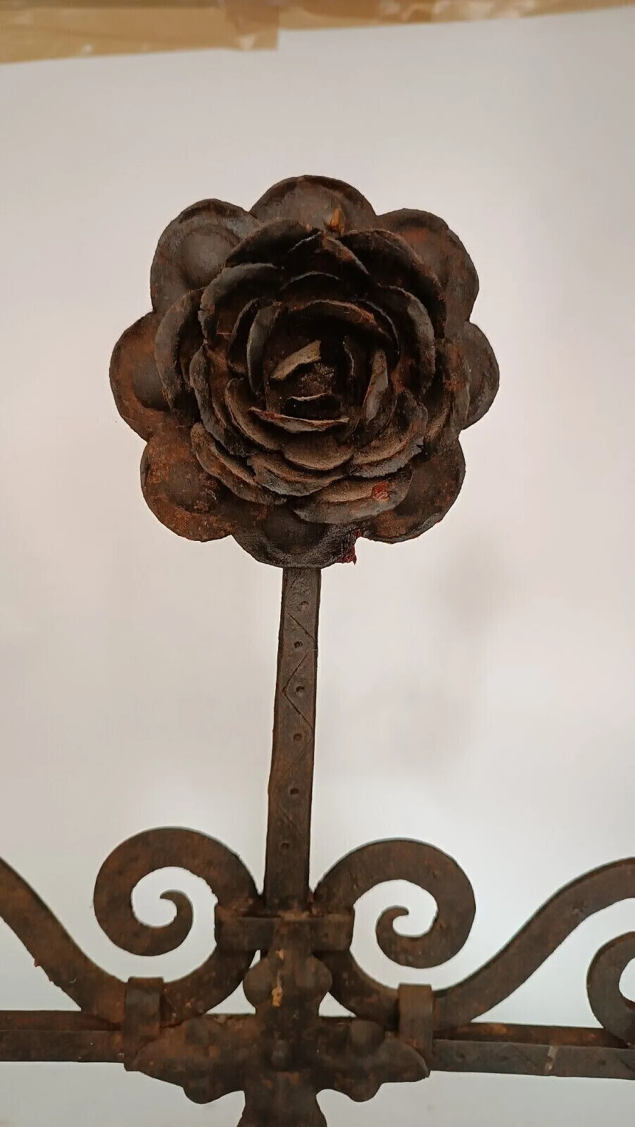 Candeliere in ferro battuto, '700 4