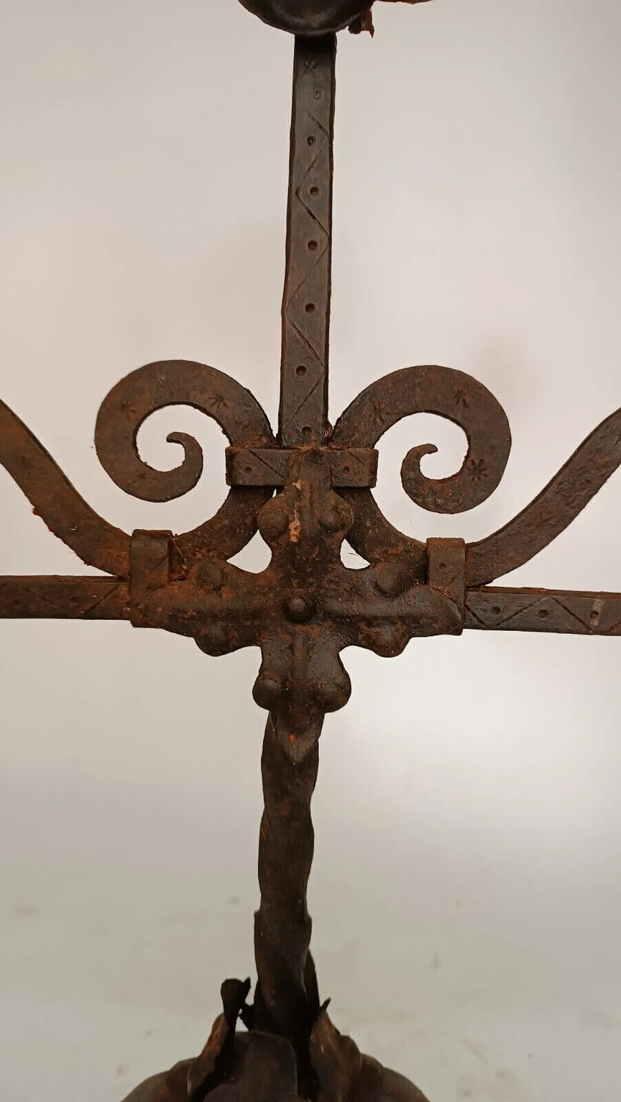 Candeliere in ferro battuto, '700 5