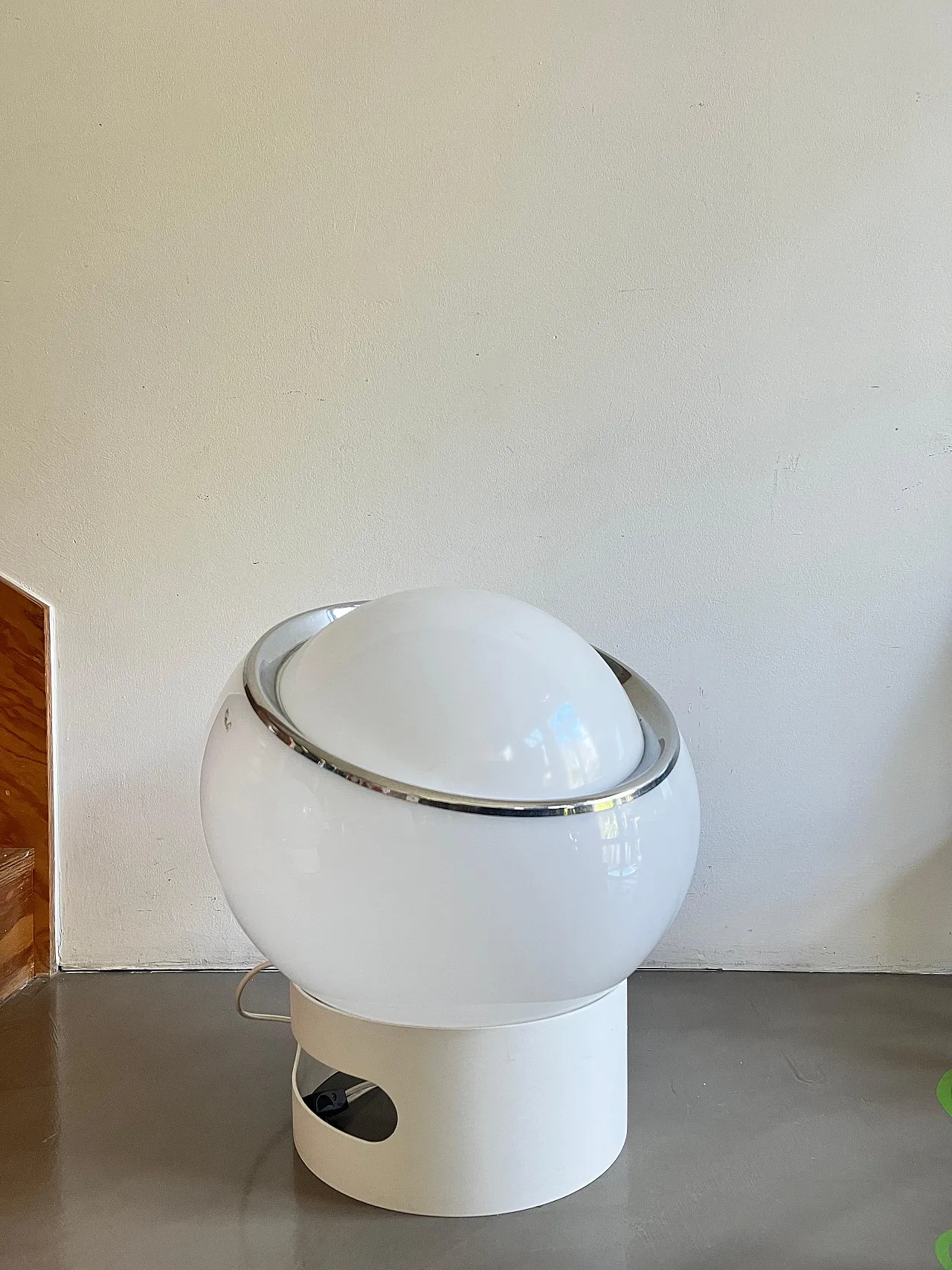 Clan table lamp by Guzzini, 1960s 3