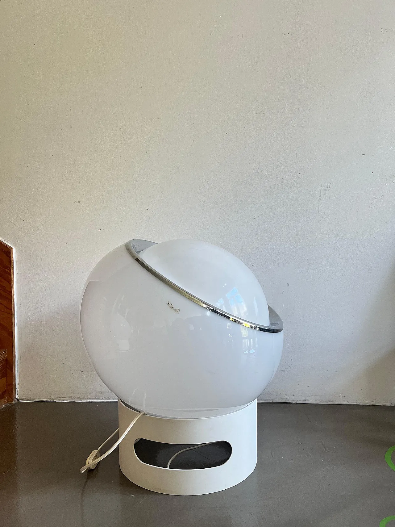 Clan table lamp by Guzzini, 1960s 9