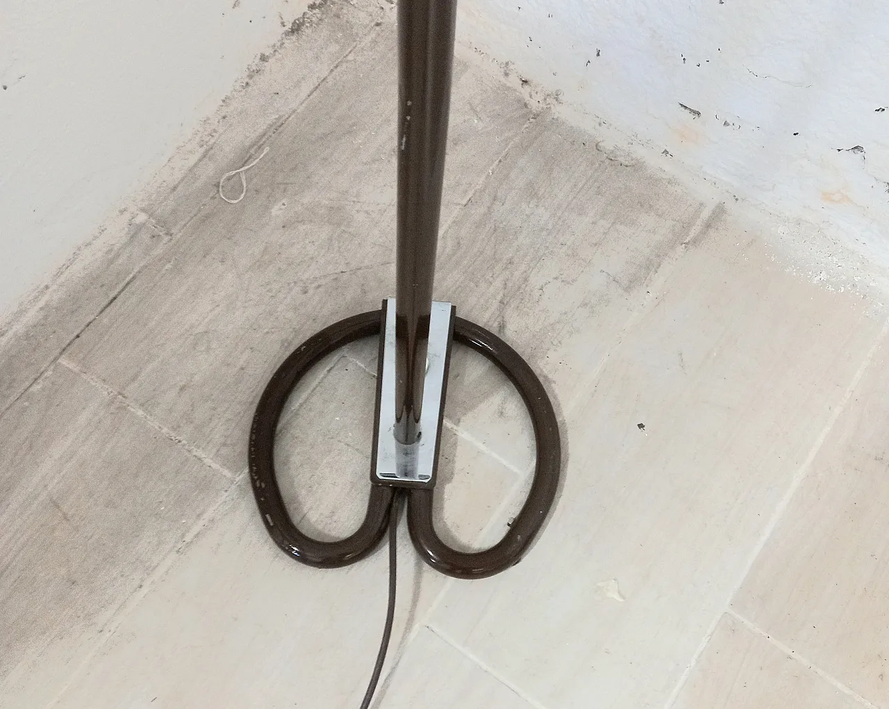 Bumling ground lamp Atelje Lyktan Sweden production 5