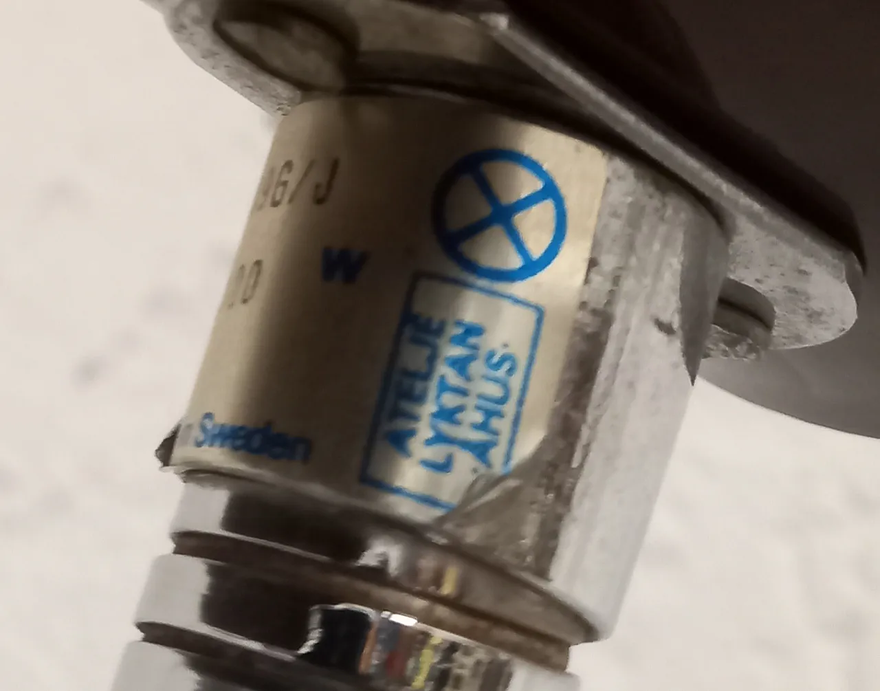 Bumling ground lamp Atelje Lyktan Sweden production 9