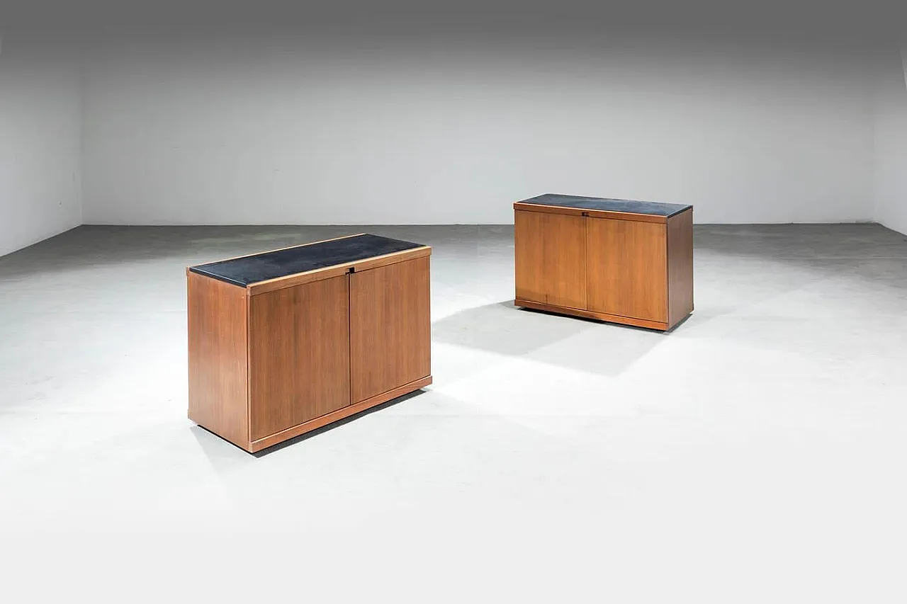 Coppia di credenze mod.MB55 di Vico Magistretti per Poggi, anni '60 4