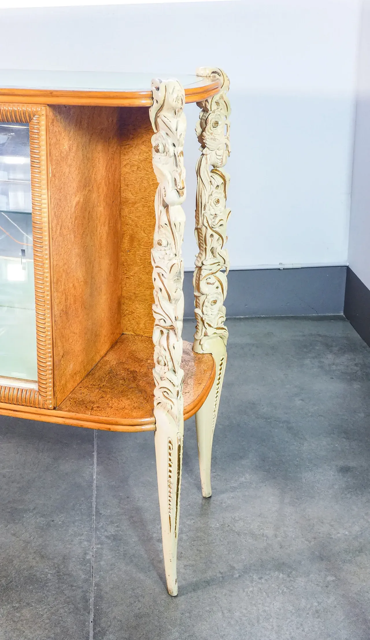 Credenza in legno e vetro, anni '40 4