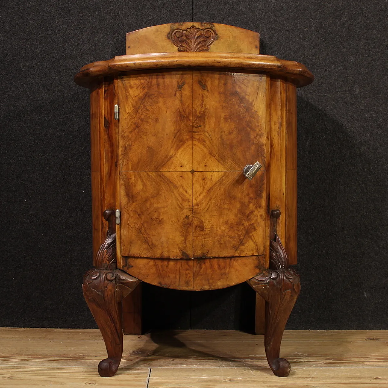 Pair of Italian bedside tables with marble top, 20th century 7