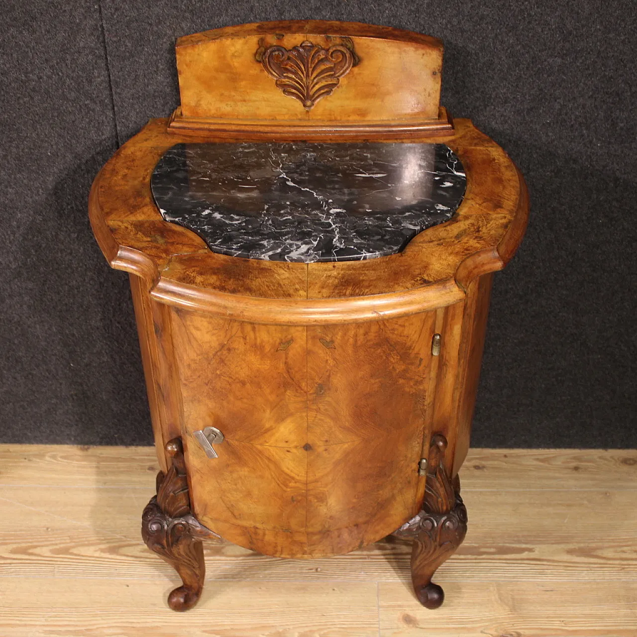 Pair of Italian bedside tables with marble top, 20th century 12