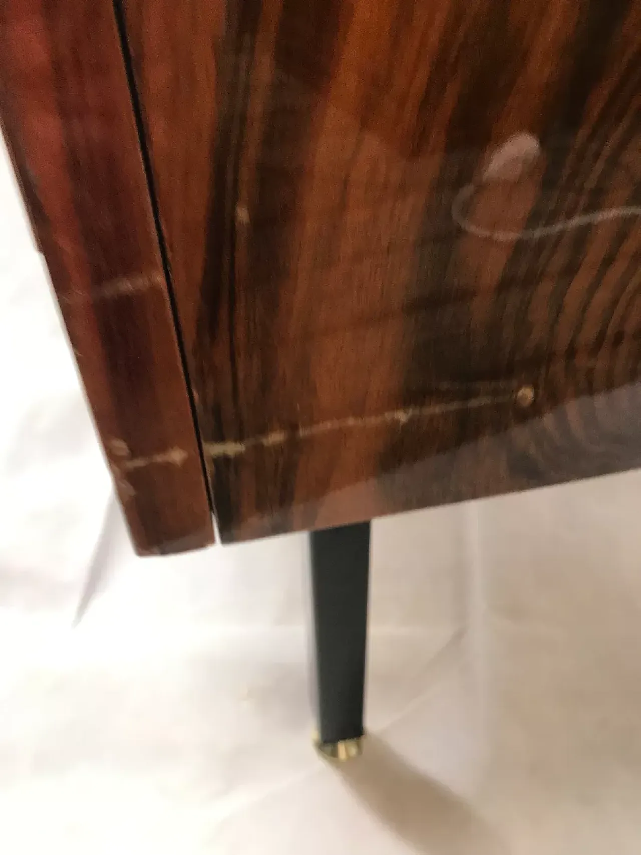 Lacquered chest of drawers with rosewood veneer, late 20th century 17