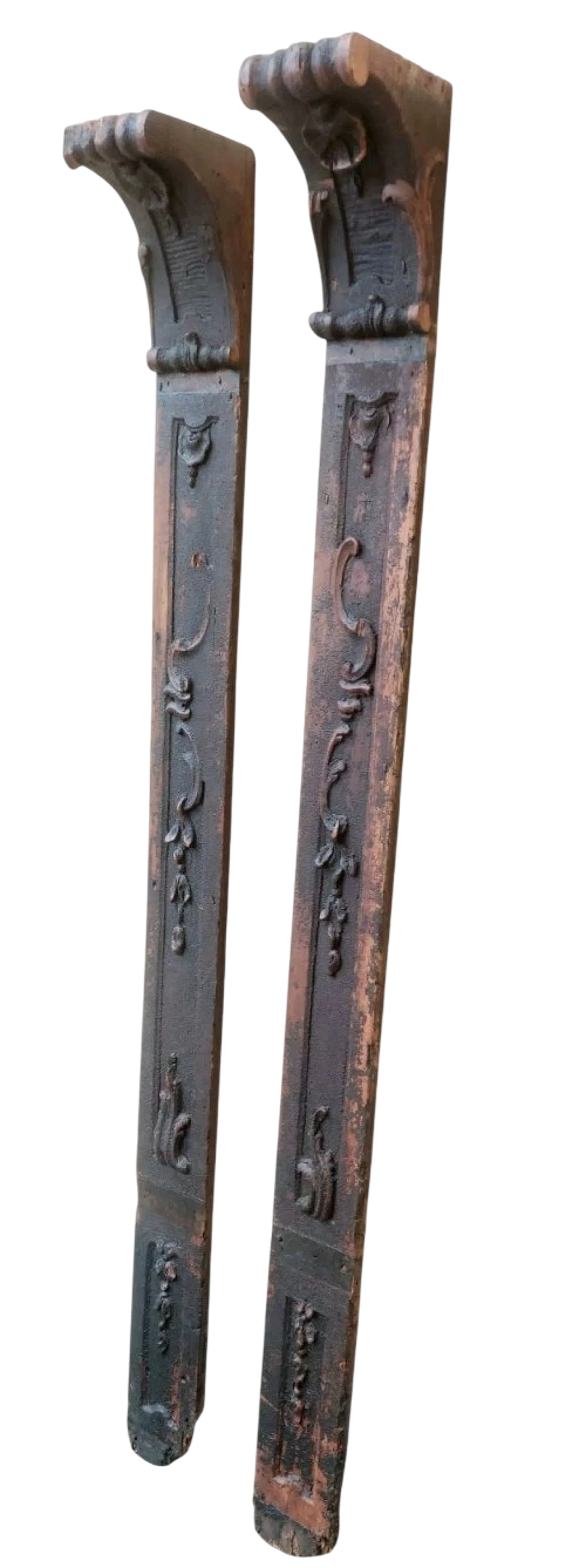 Pair of carved wooden capitals, mid-18th century 15
