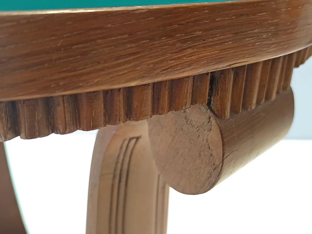 Tavolino rotondo in rovere e vetro Art Déco, anni '40 6