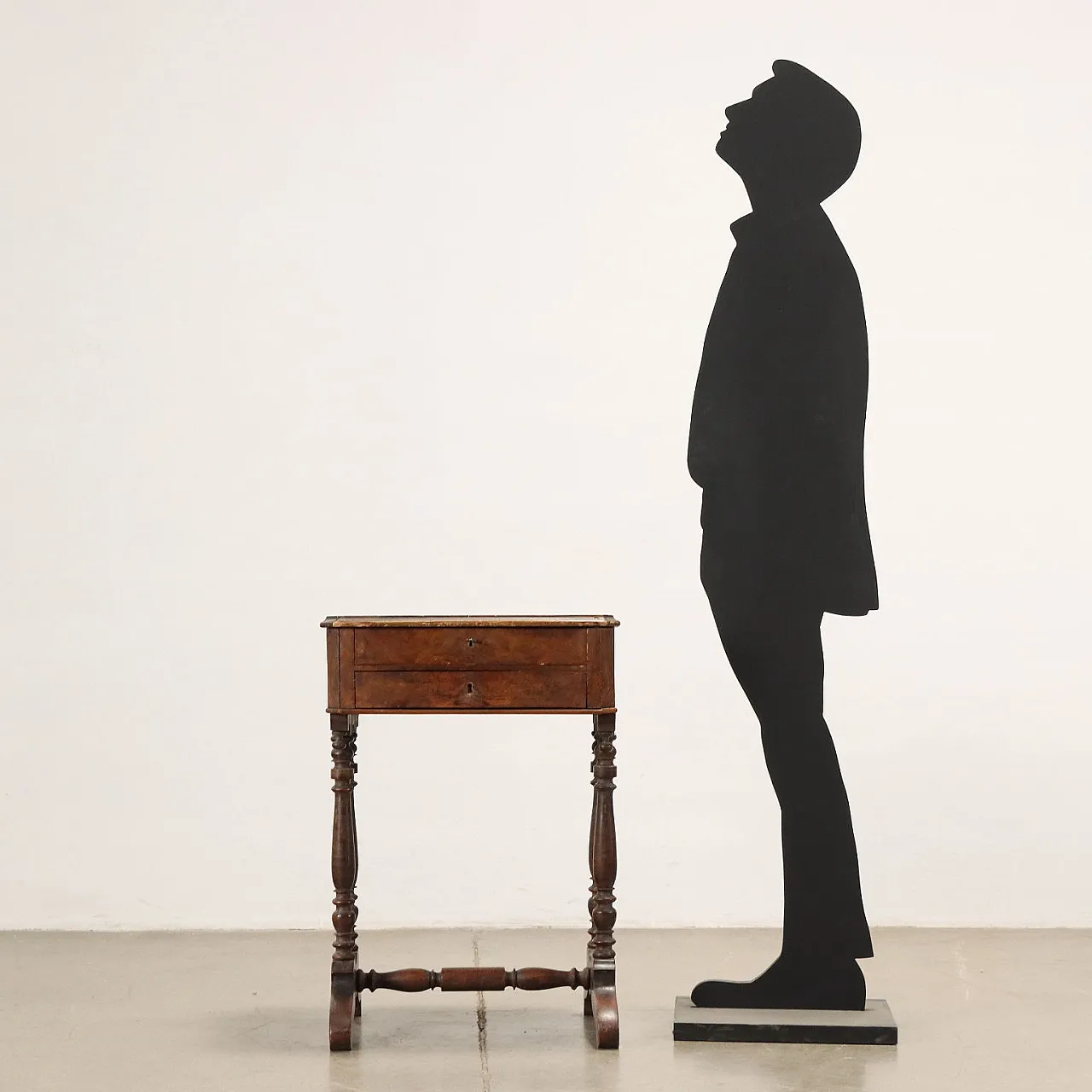 Tavolino da lavoro Luigi Filippo in noce e abete laccato, metà '800 2