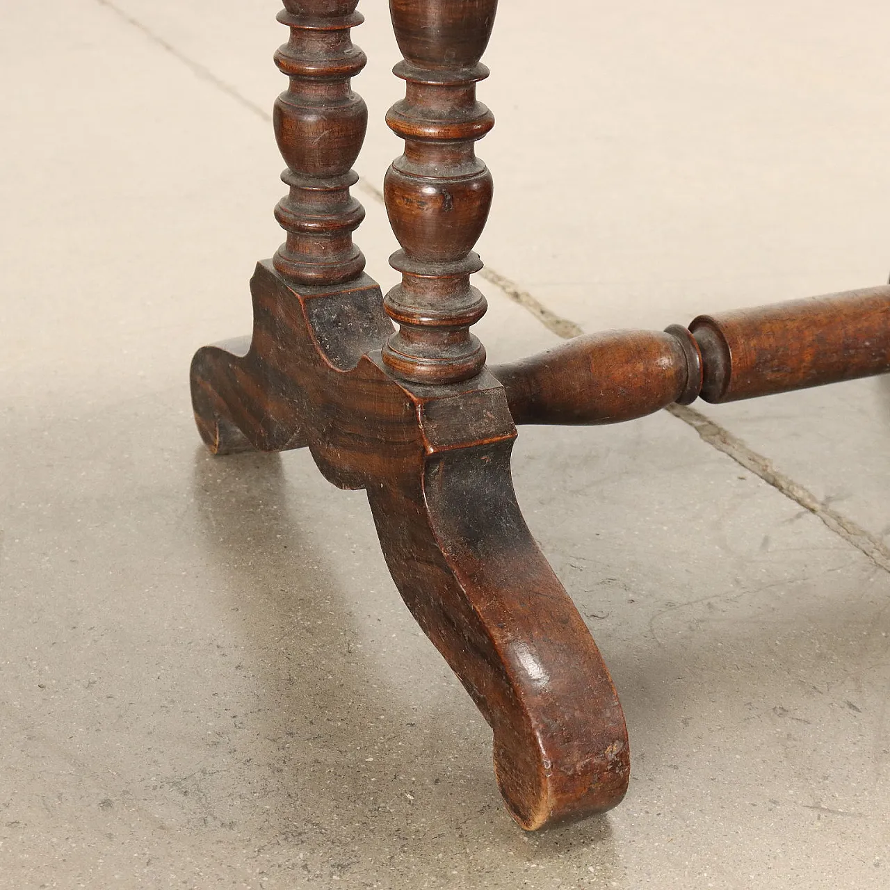 Tavolino da lavoro Luigi Filippo in noce e abete laccato, metà '800 5