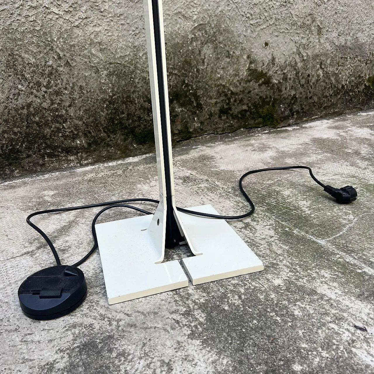 Pair of Papillona lamps by Tobia Scarpa for Flos, 1980s 6