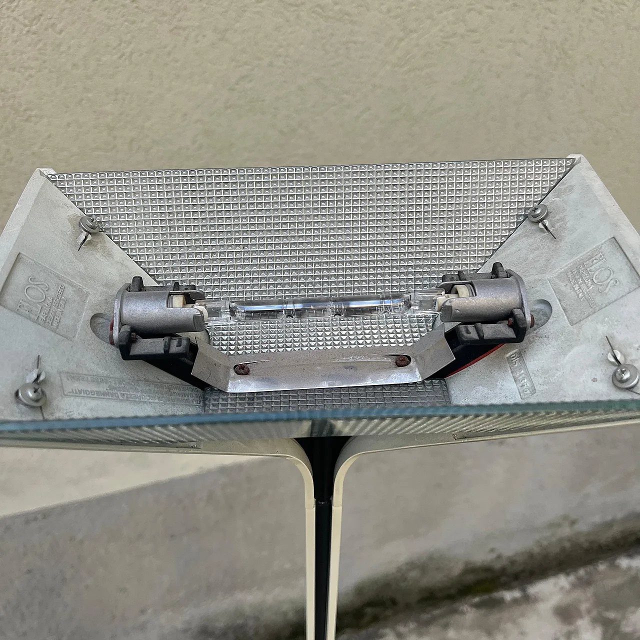 Pair of Papillona lamps by Tobia Scarpa for Flos, 1980s 8