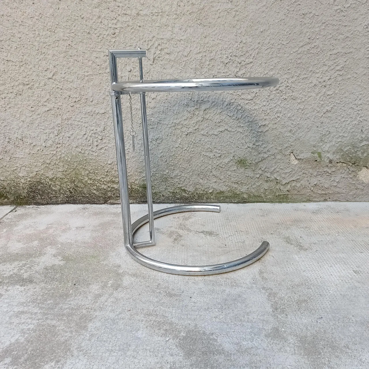 Adjustable side table in the style of Eileen Gray, 1980s 2