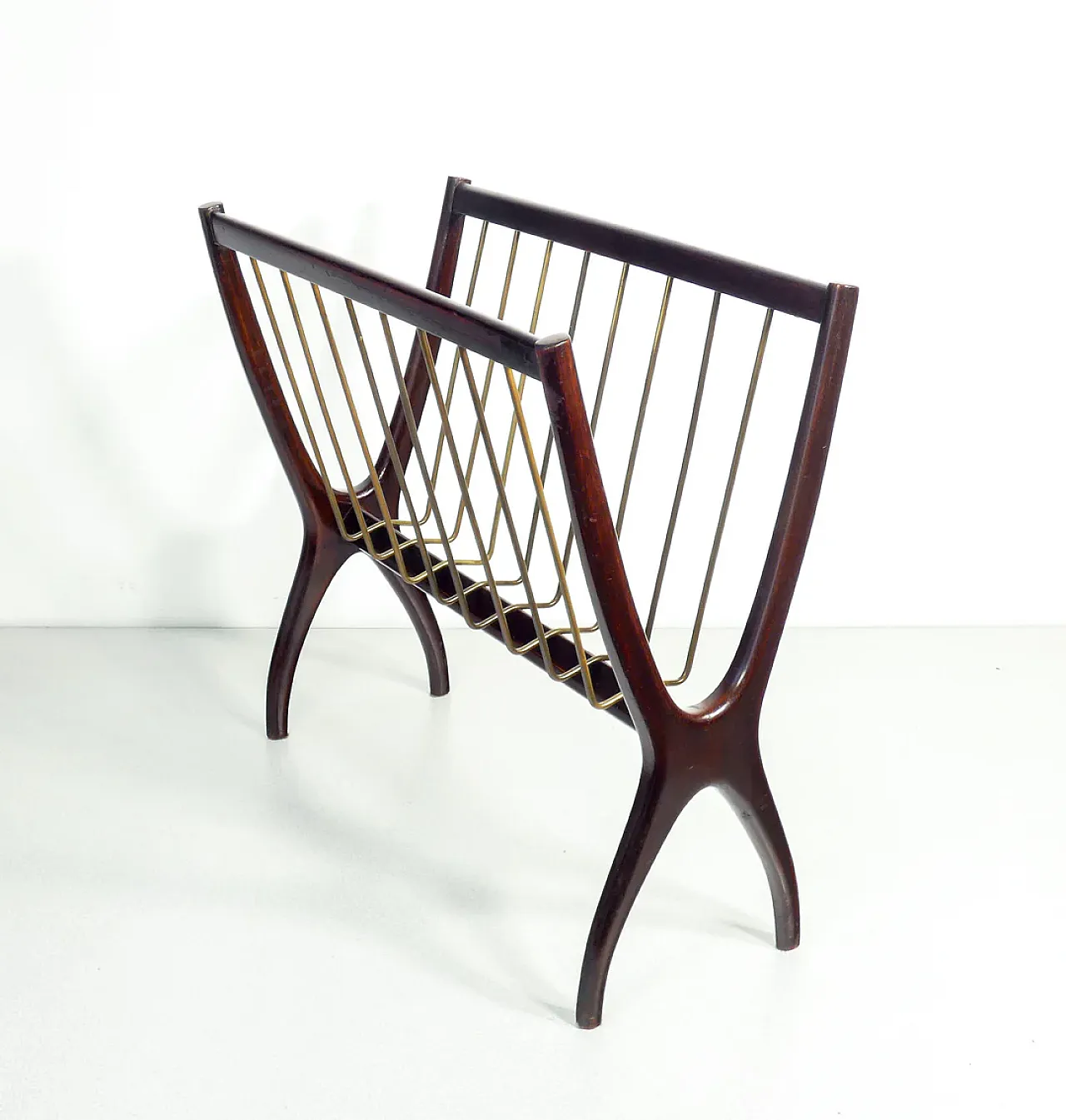 Magazine rack in wood and brass by Cesare Lacca, 1950s 6