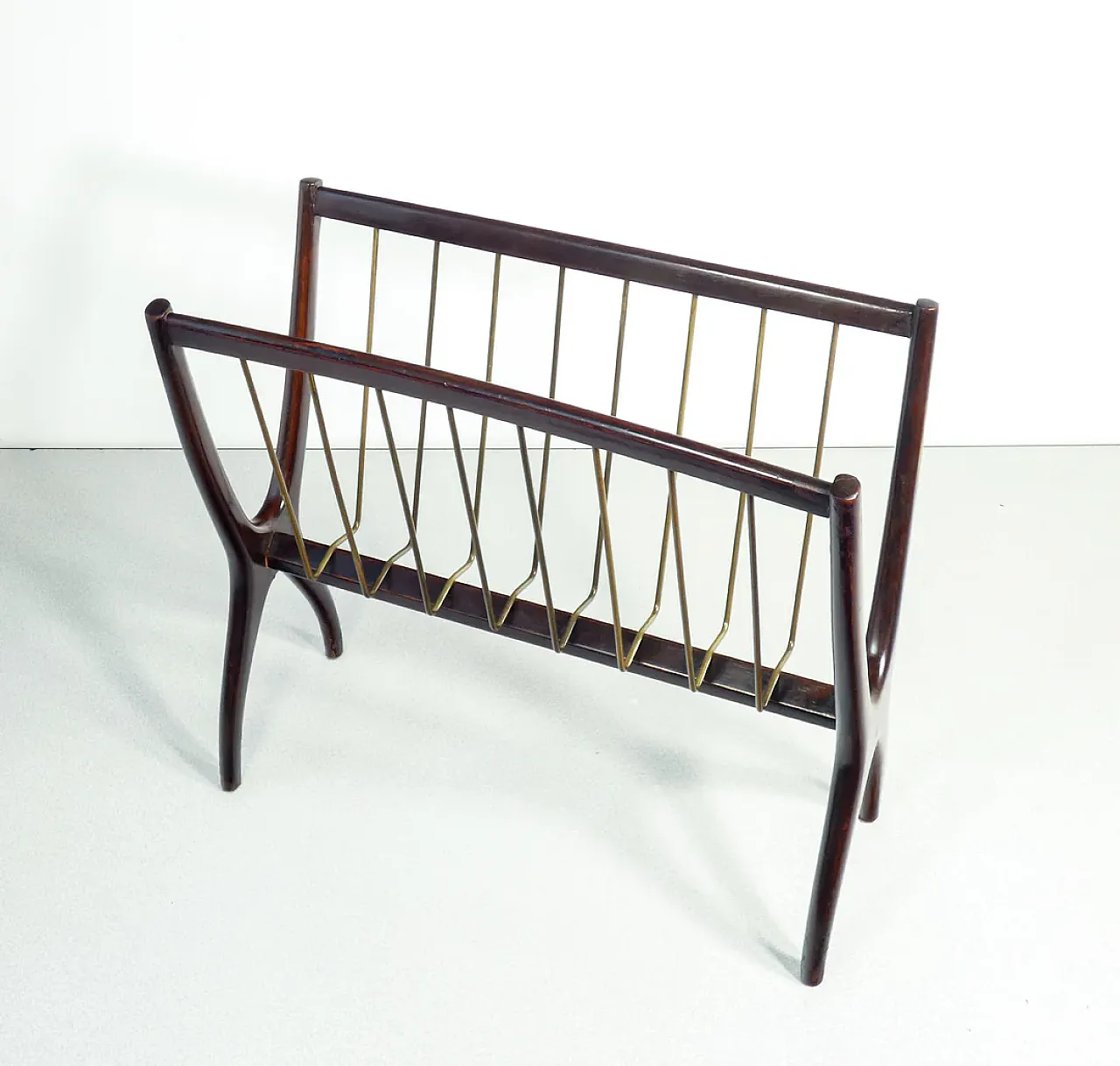 Magazine rack in wood and brass by Cesare Lacca, 1950s 8