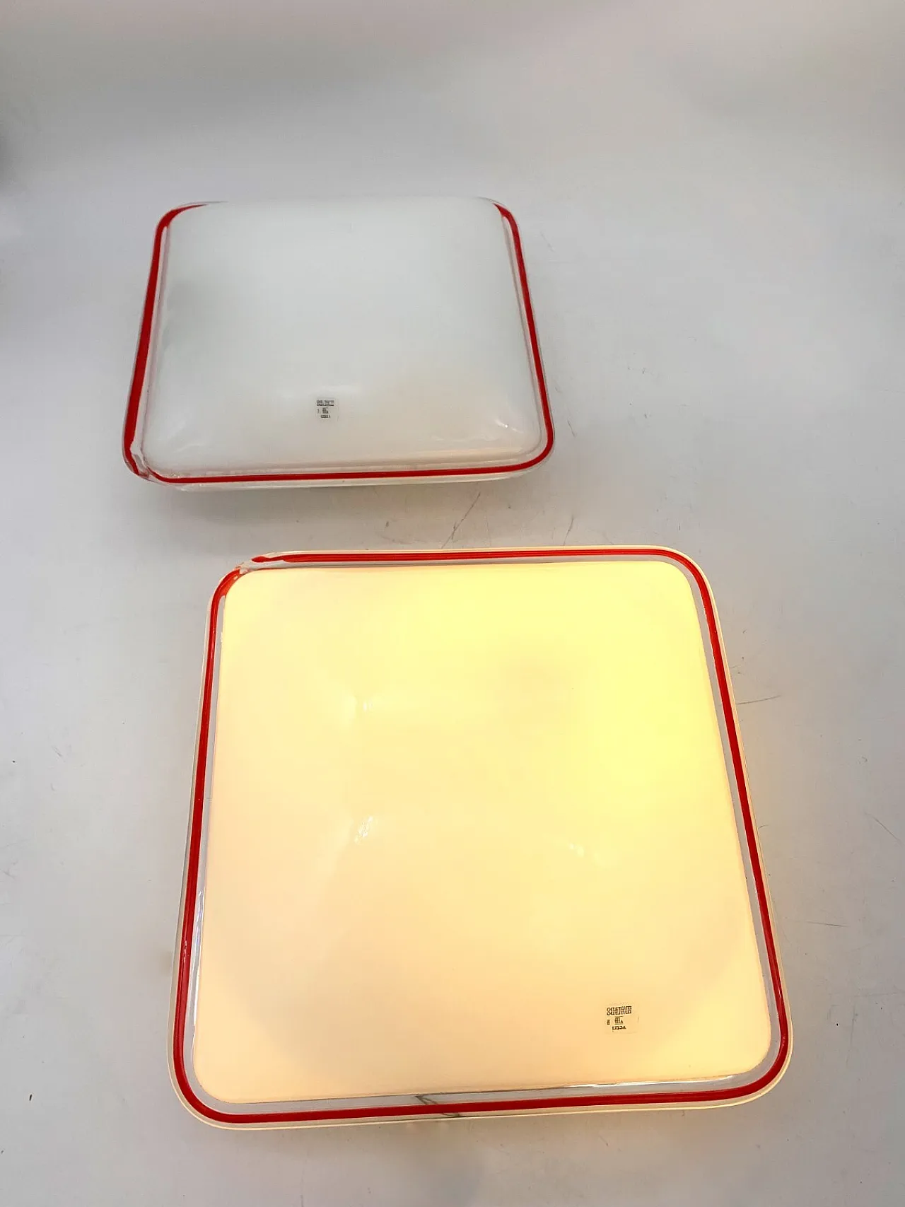 Coppia di plafoniere in vetro di Murano attribuite a Venini, anni '70 5